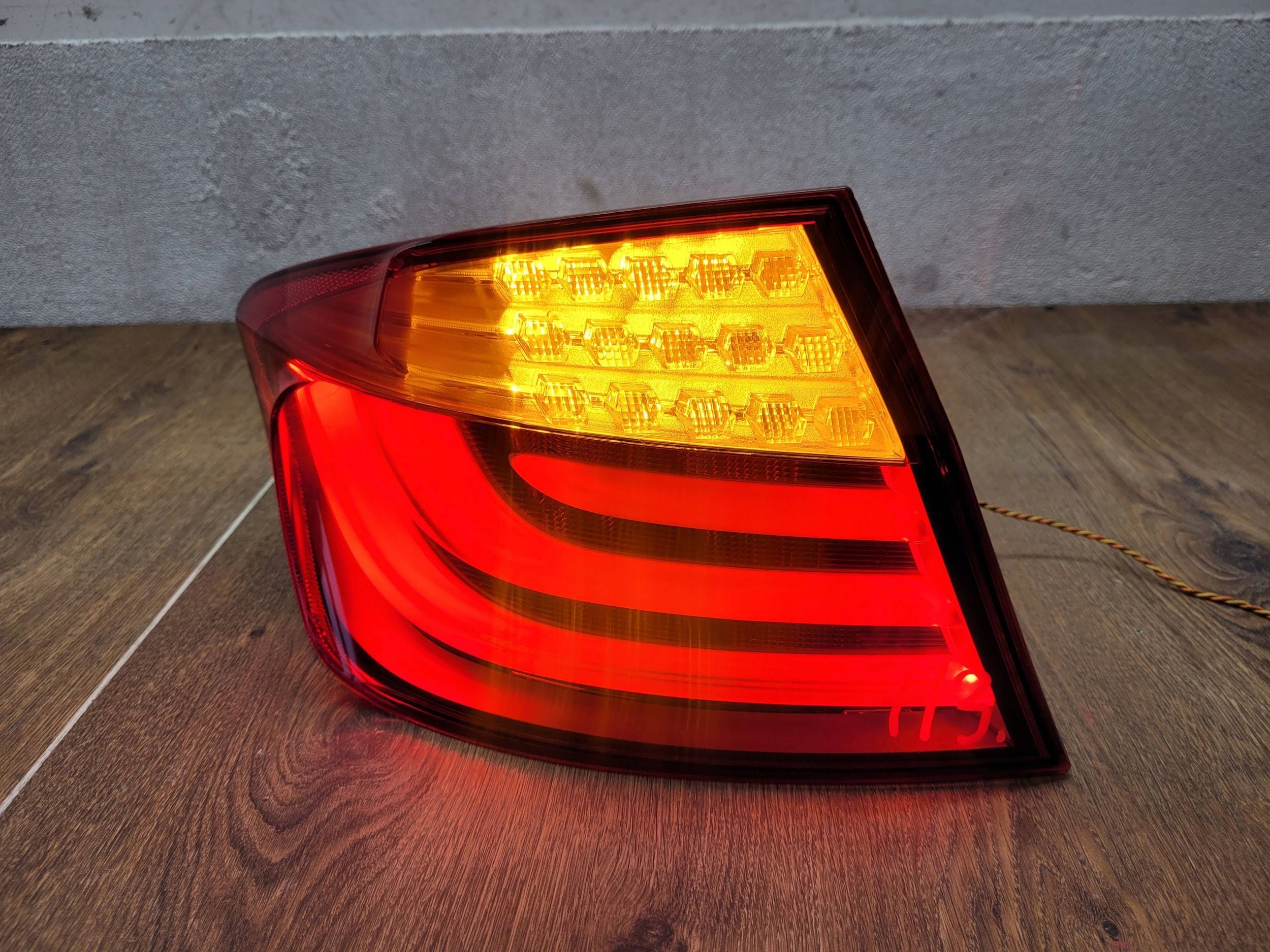 BMW 5 F10 173462-01 LAMPA LEWY TYŁ TYLNA