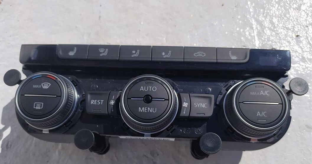 Панель кондиционера VW GOLF 6 PASSAT B8 5G0907044ER