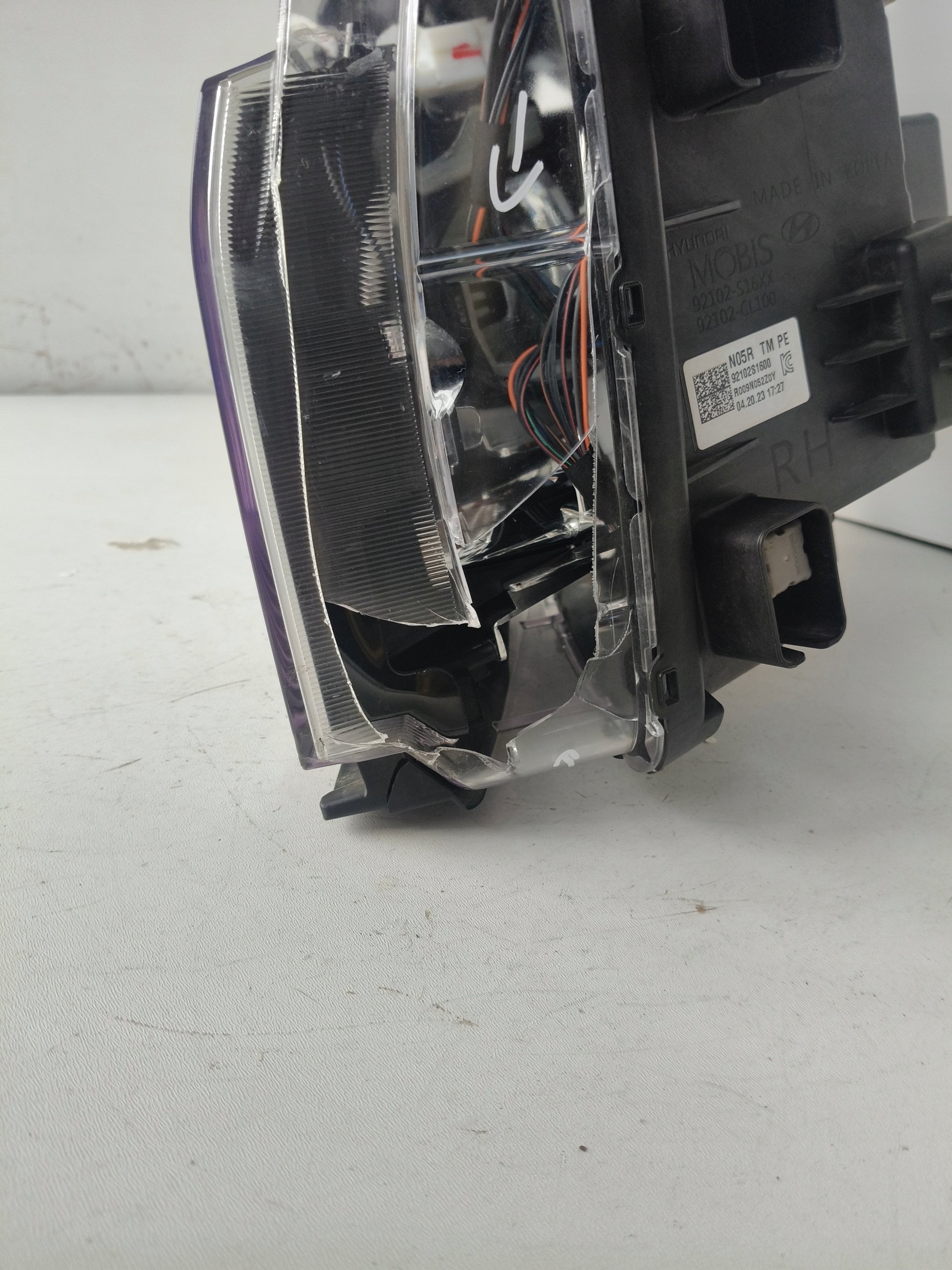 light right REFLEKTOR HYUNDAI SANTA FE IV 21- LIFT FULL LED