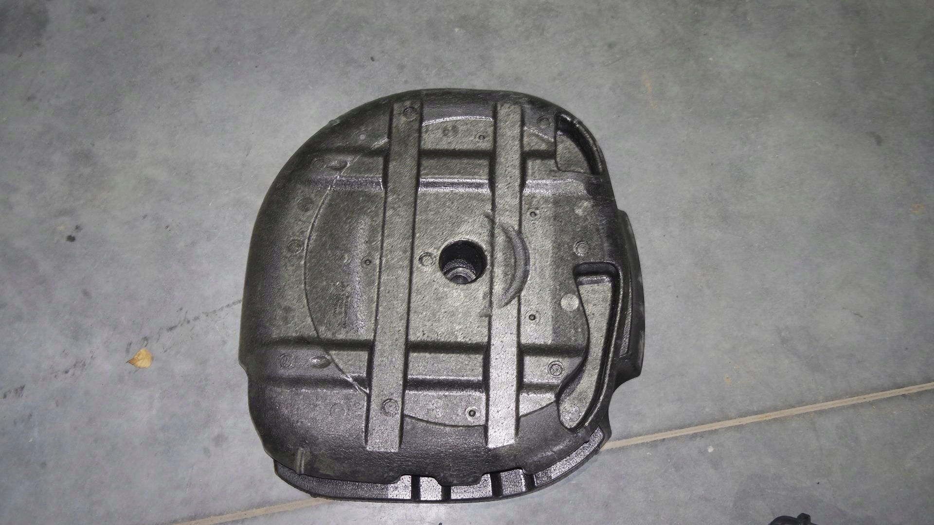 вклад полистирол багажника BMW 5 E60