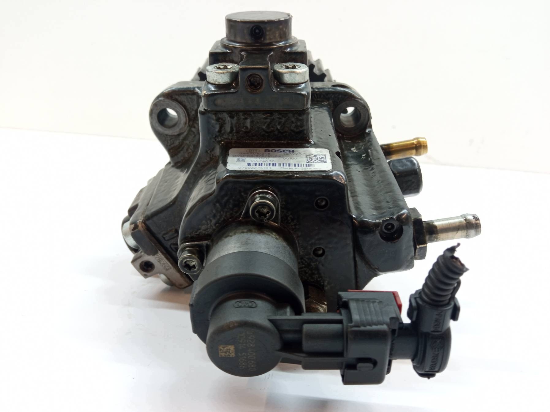 injection pump 55574632 2.0 CDTI Opel Insignia and (2008-2017 ) A