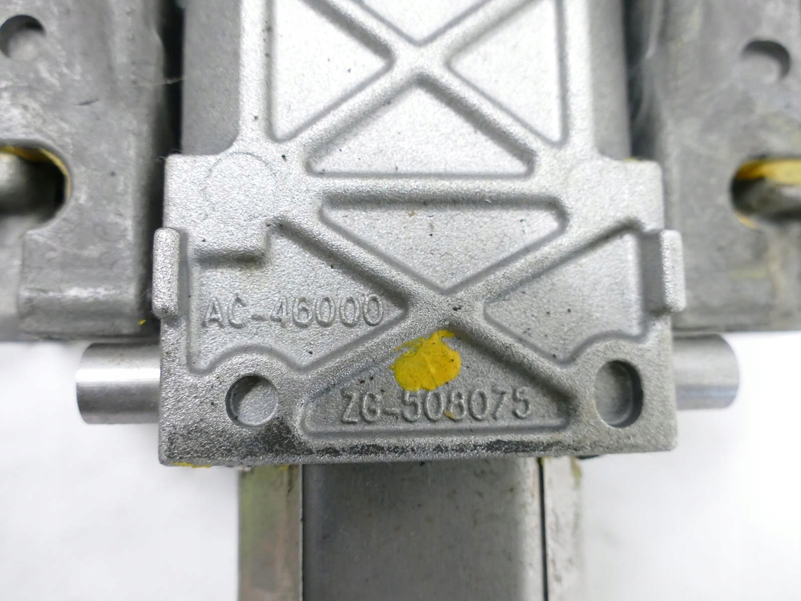 AUDI A8 D3 LIFT 4.2 TDI LENKSÄULE