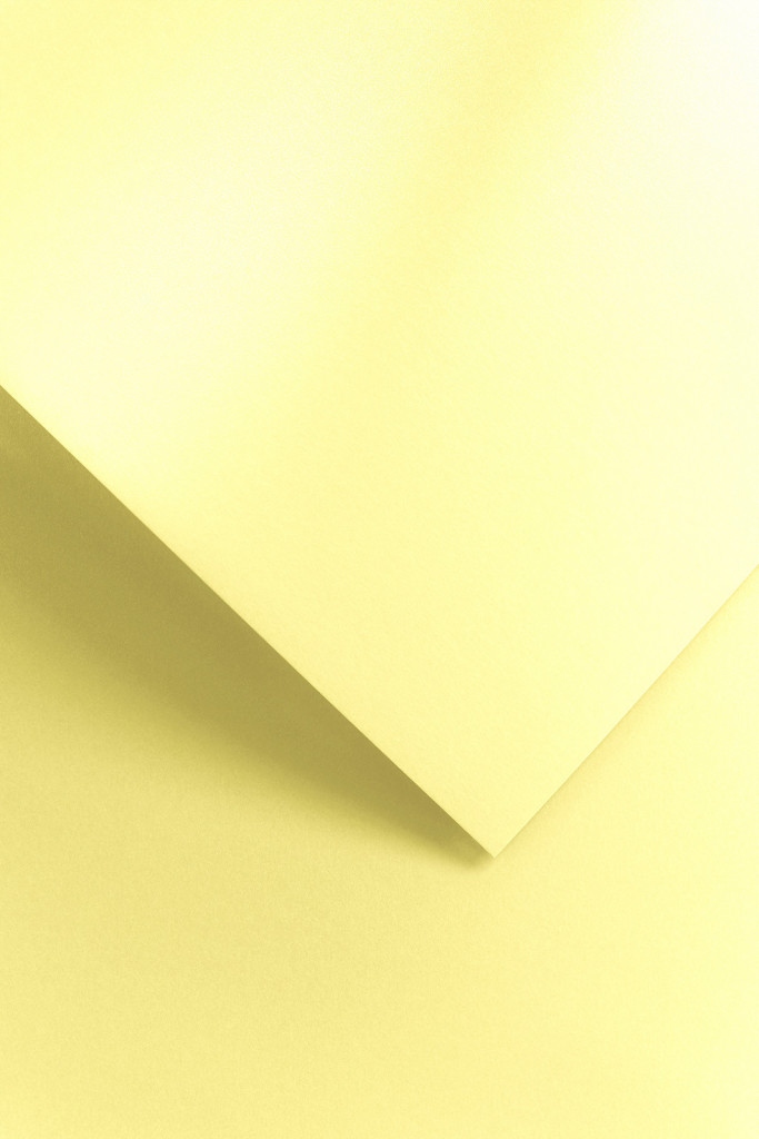 

Papier ozdobny perłowy Millenium żółty 220g/5ark