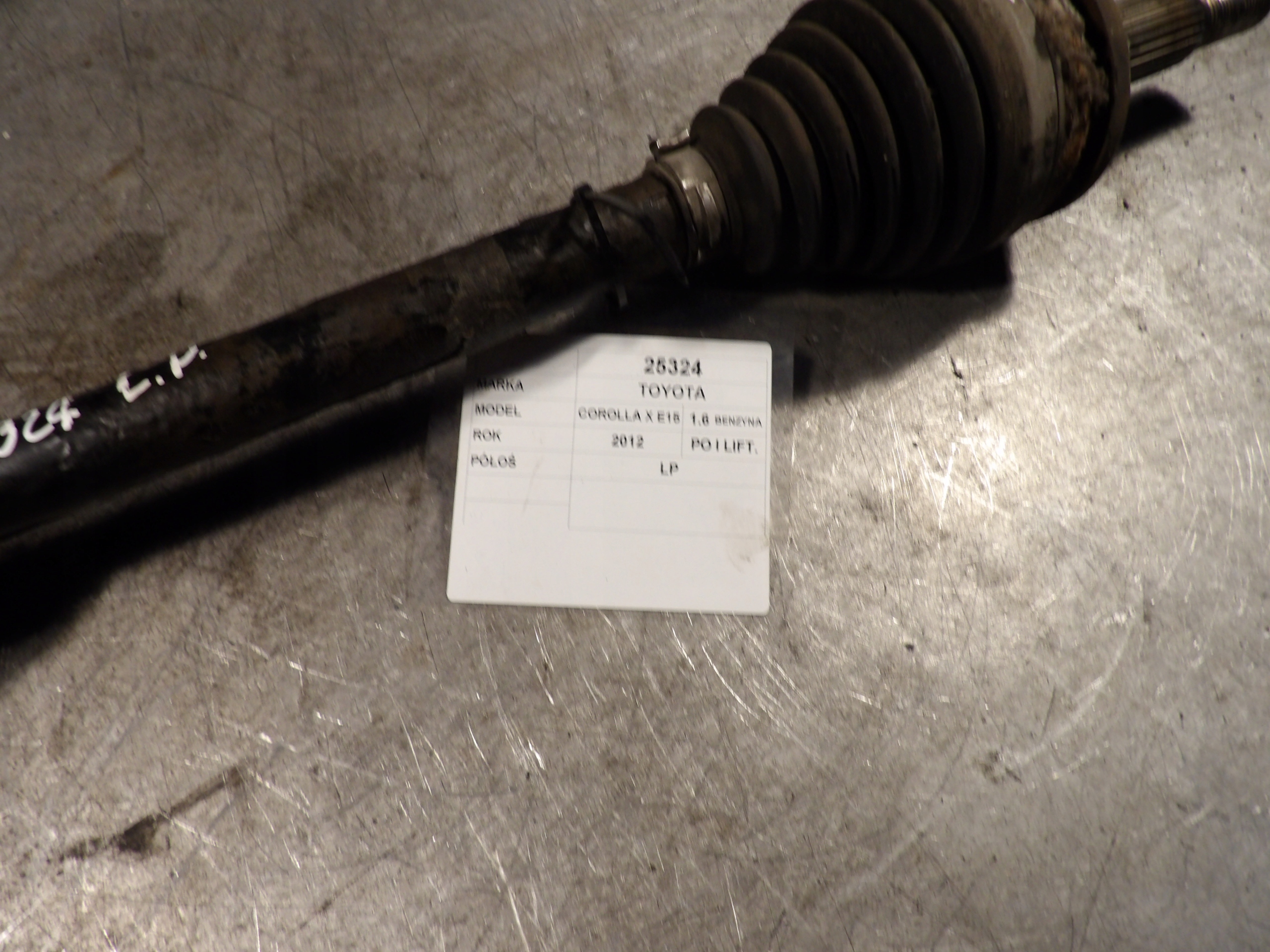 Toyota Corolla E15 semi-axis front left 1,6B