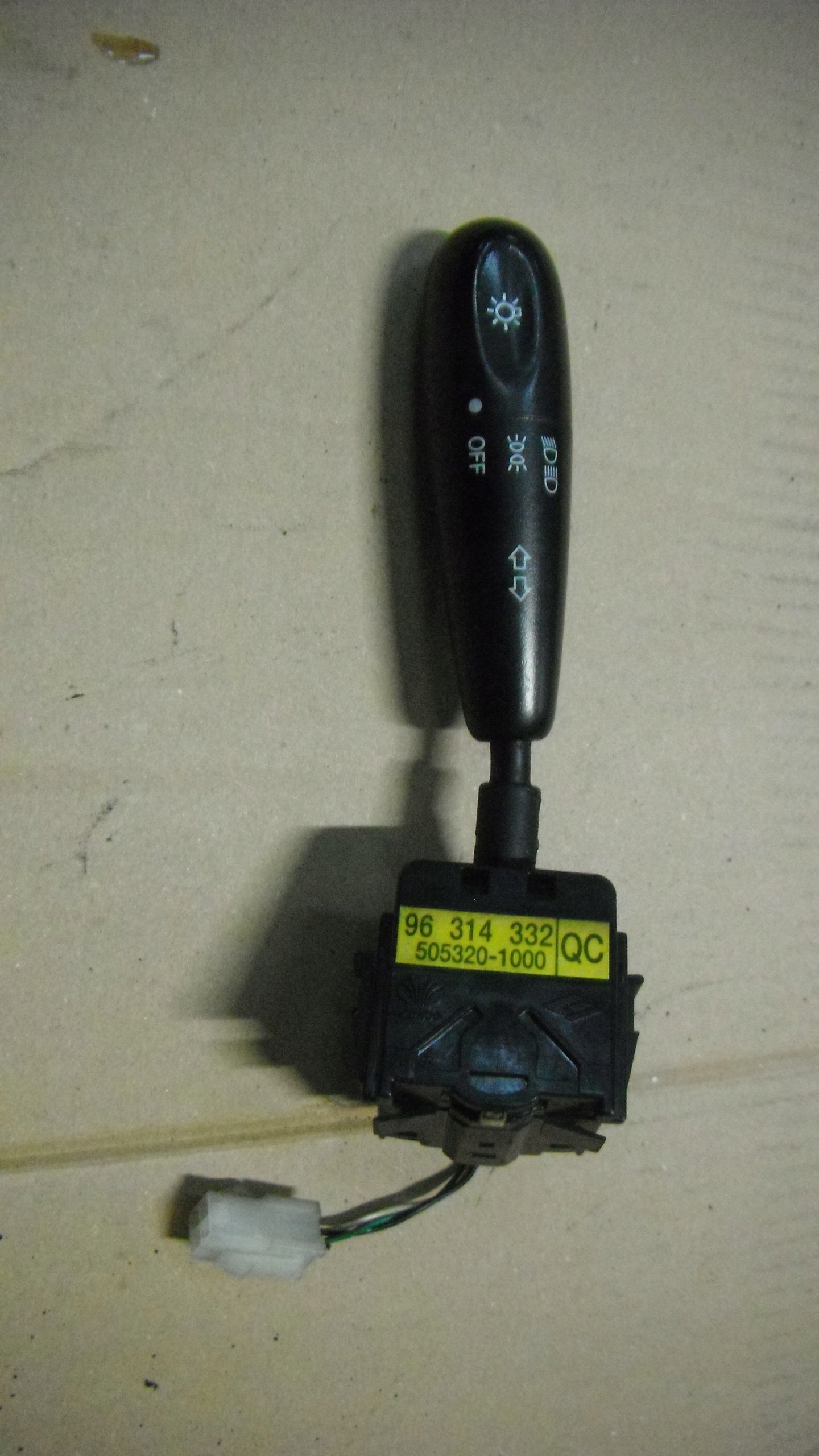 DAEWOO MATIZ 98-03 PRZEŁACZNIK ŚWIATEŁ 96314332