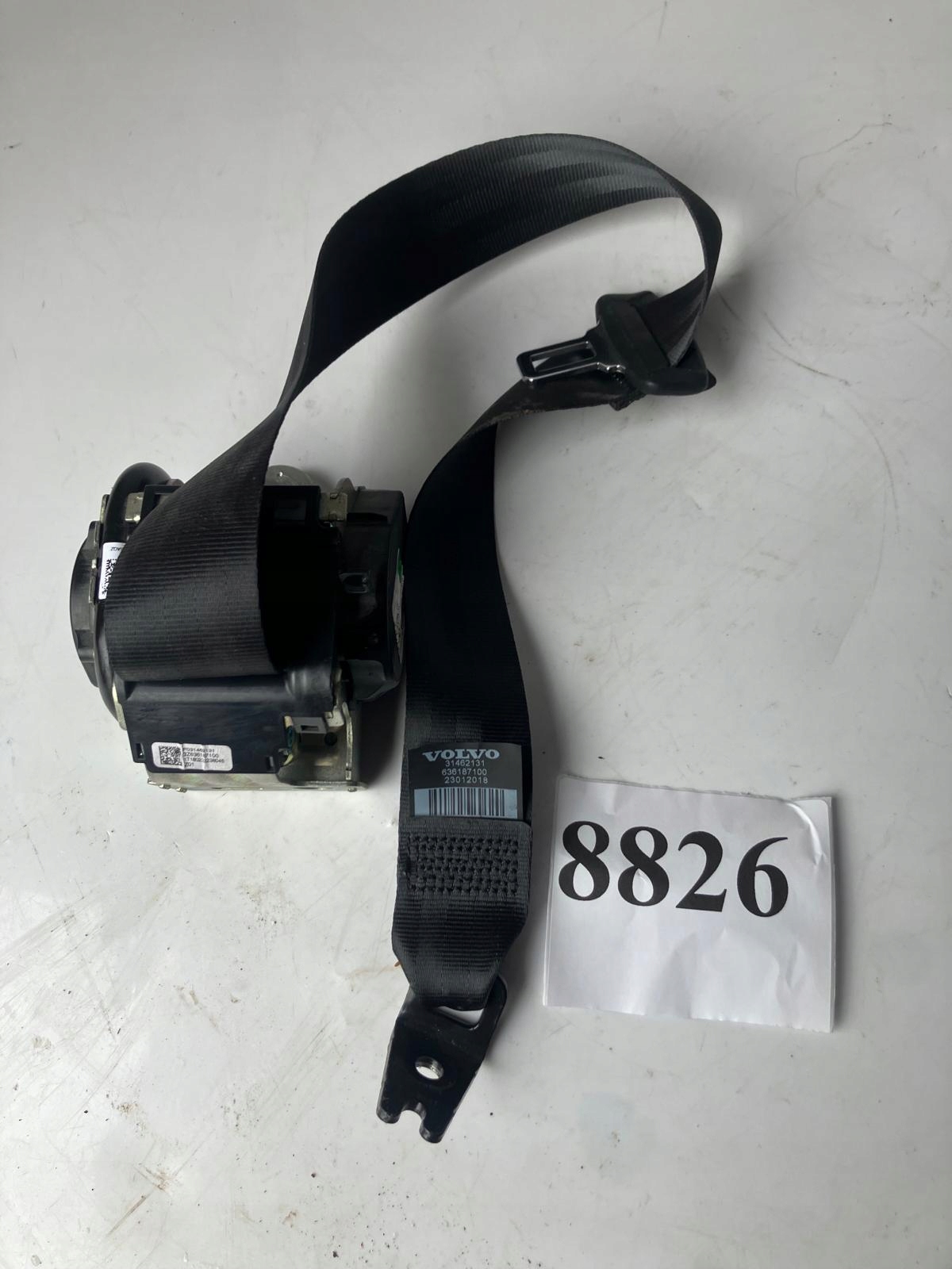 Gurten Sicherheits rechts links heck VOLVO XC40 31462131