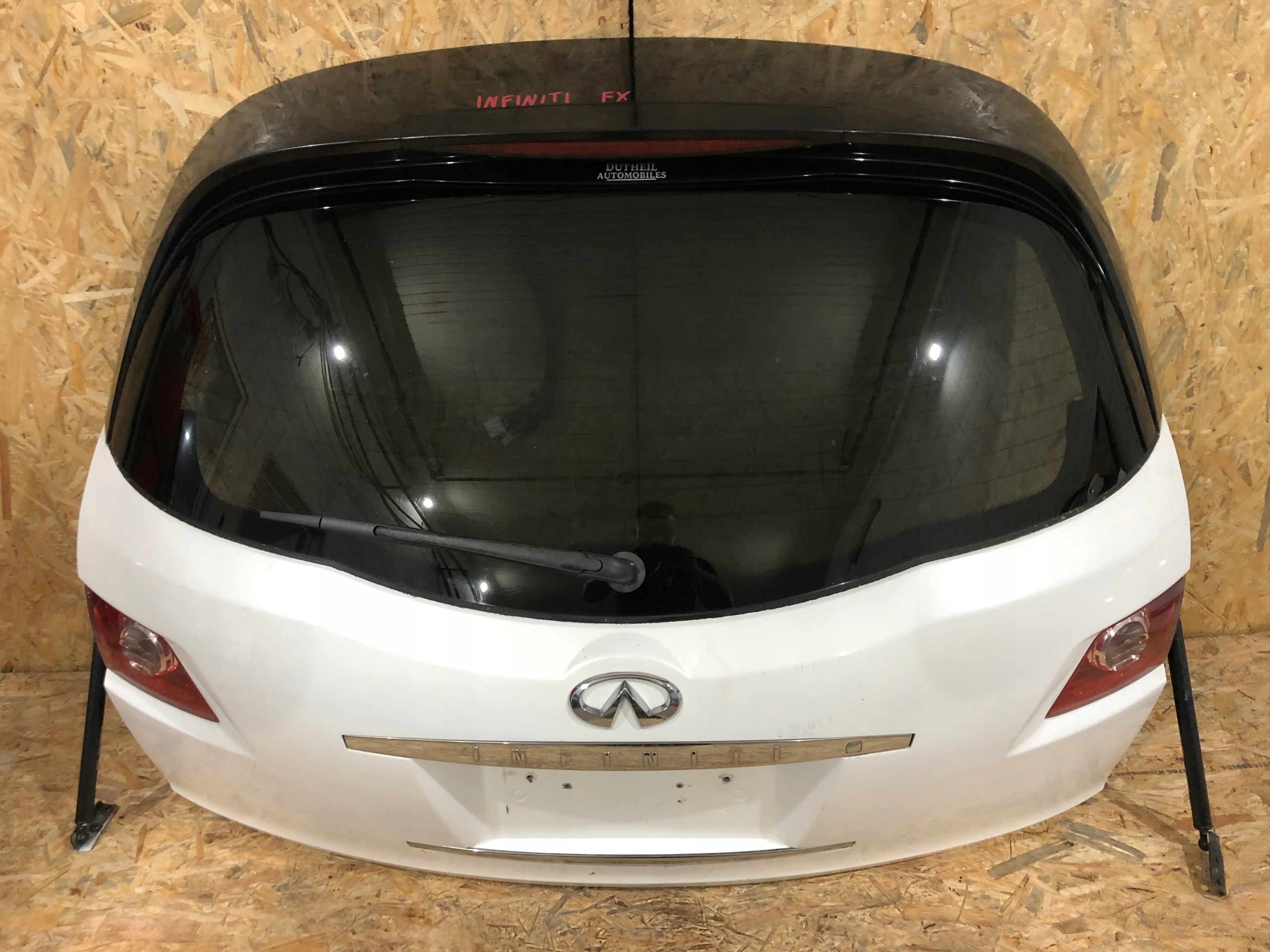 Klapa tylna bagażnika Infiniti FX