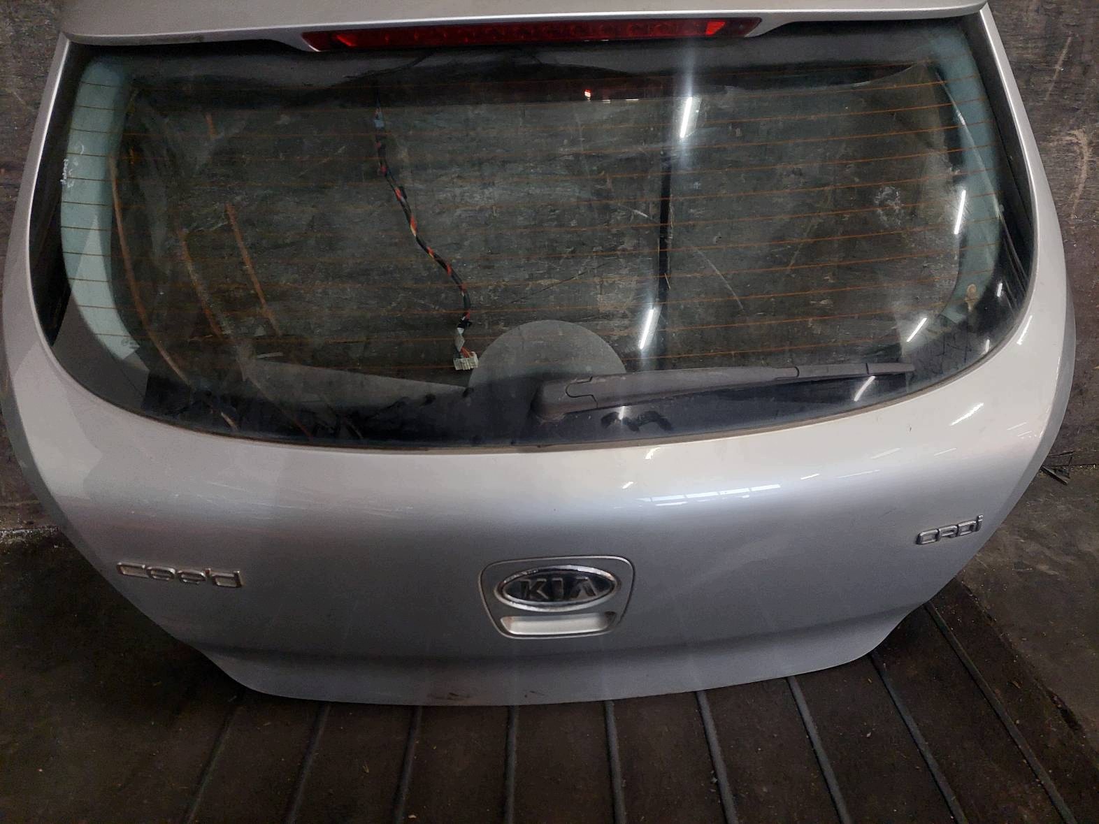 trunk door boot rear part KIA PROCEED and 9S