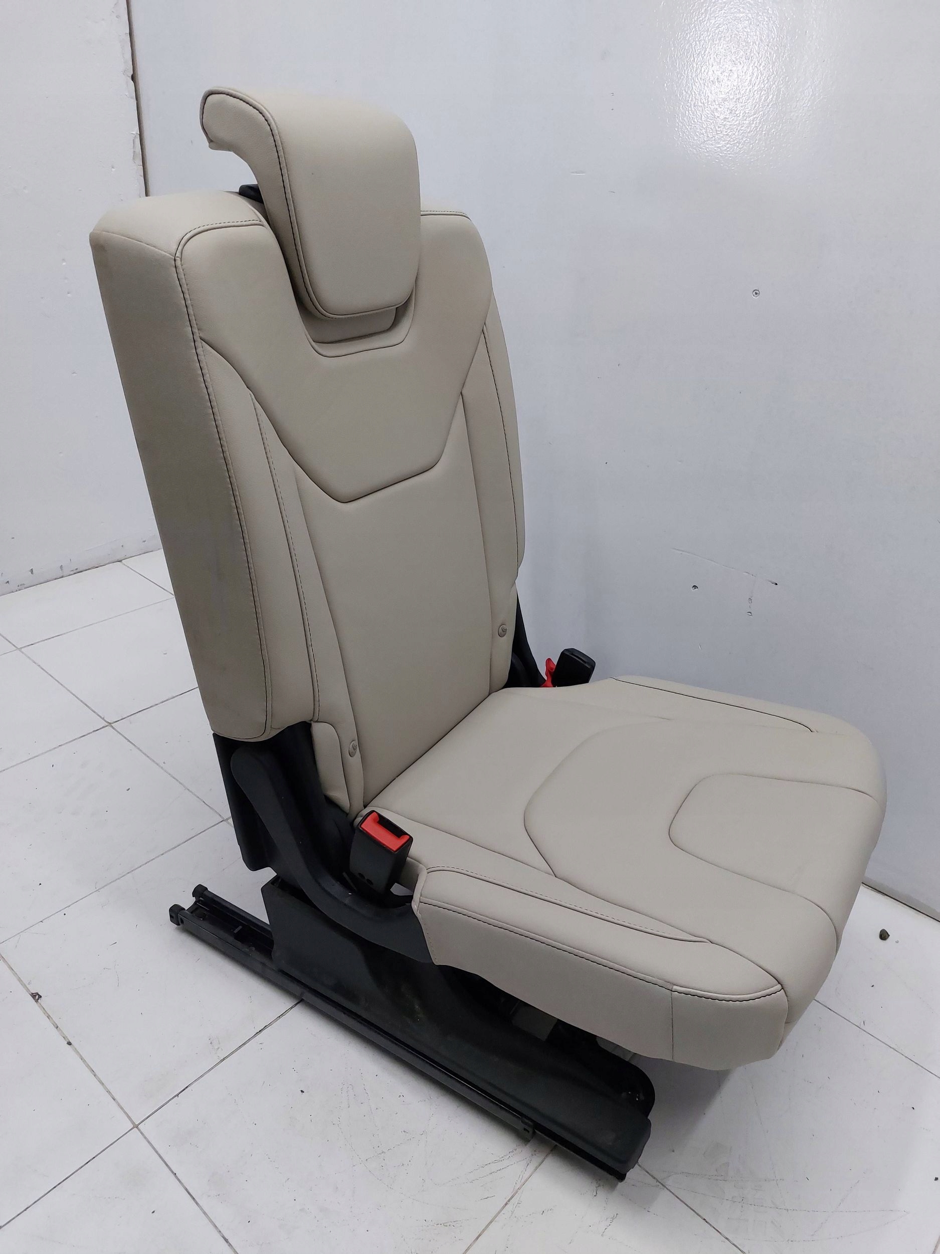 FORD S-MAX MK2 GALAXY MK4 19r Sitz mitte DRUGI RZAD Leder