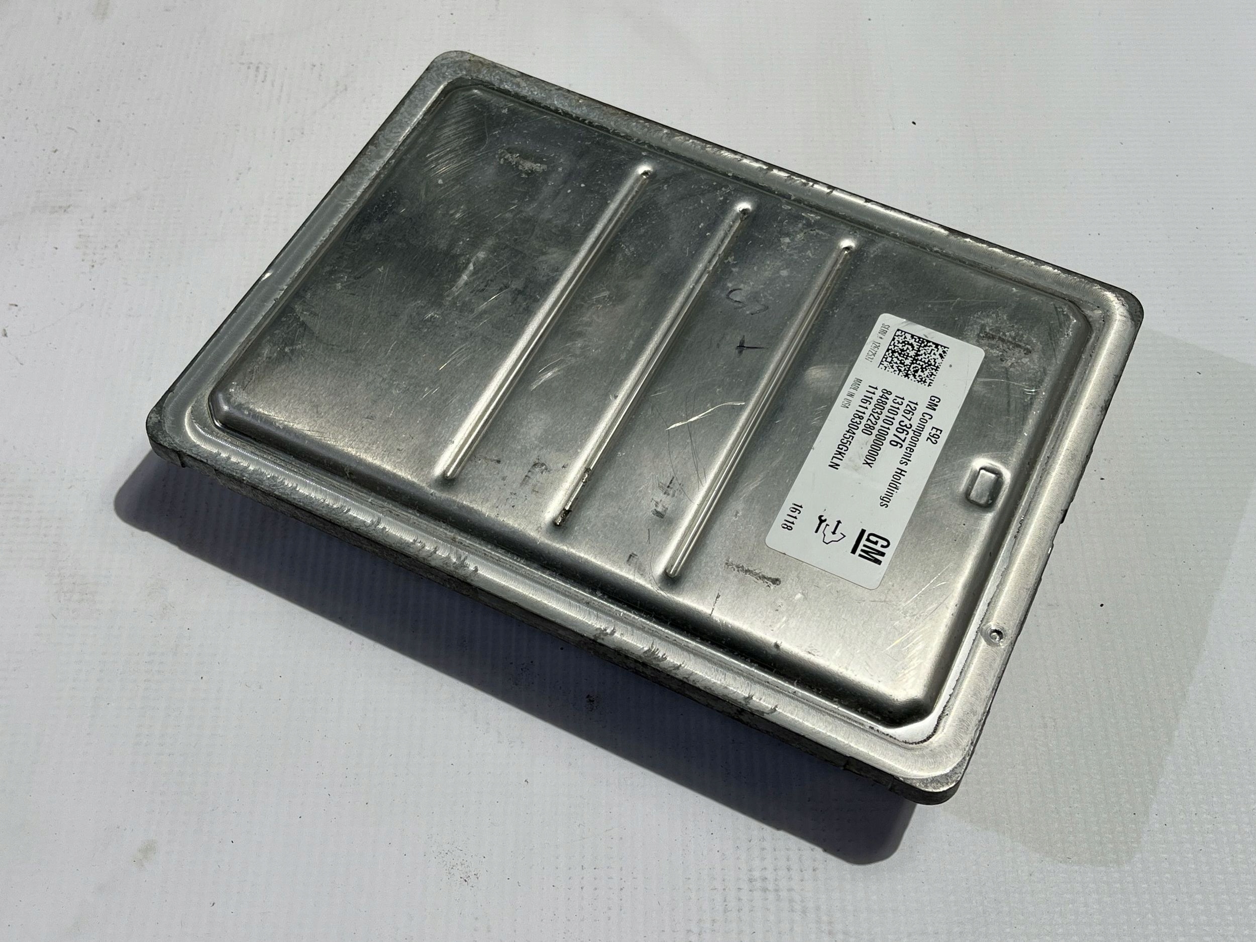control unit module computer of the engine ECU Chevrolet Camaro SS 6.2 2016