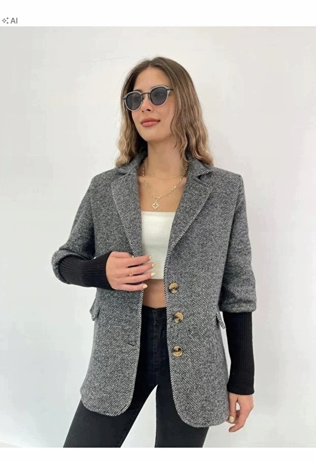 Elegantní Melírovaná Dámská Bunda S Černými Rukávy S 5IA