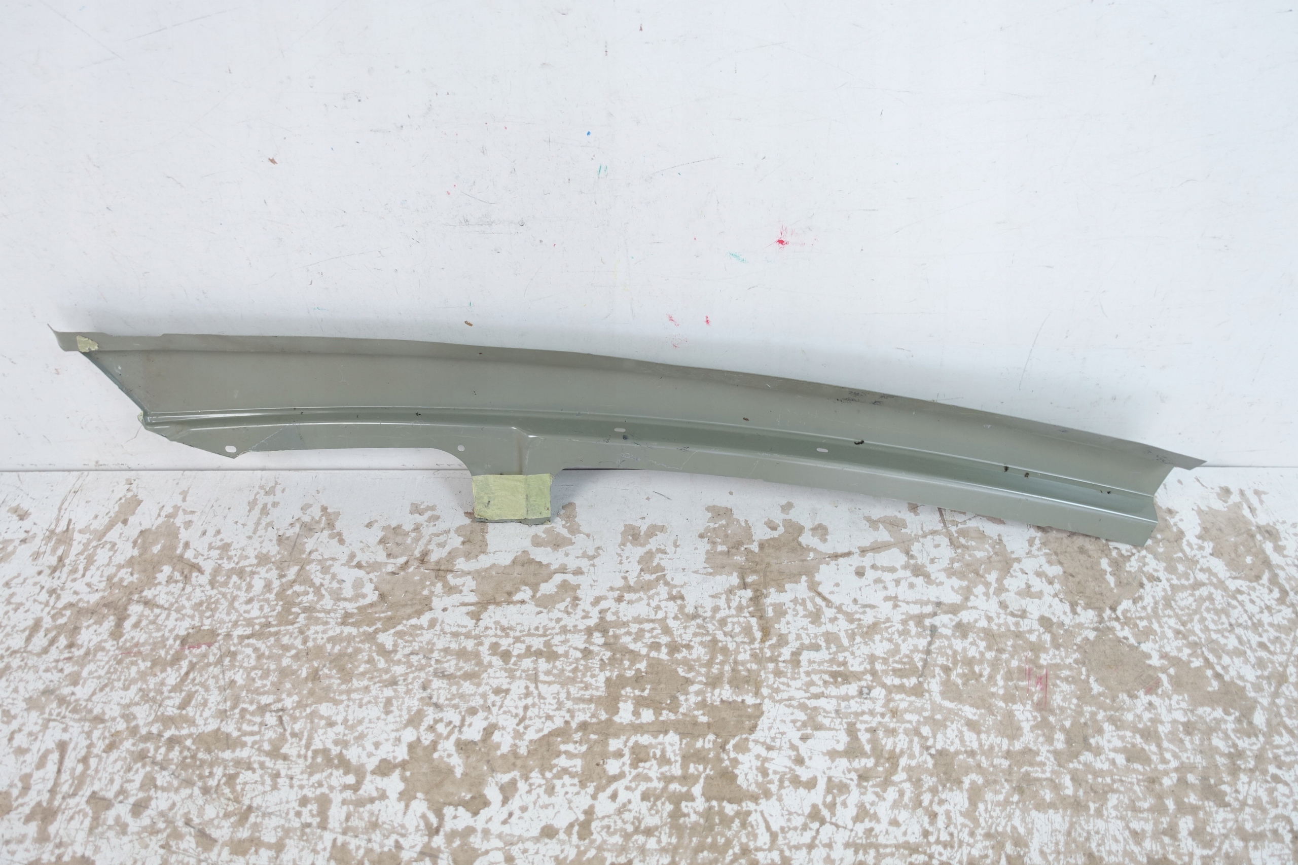 TESLA MODEL 3 III 2017- threshold side roofs left rear part