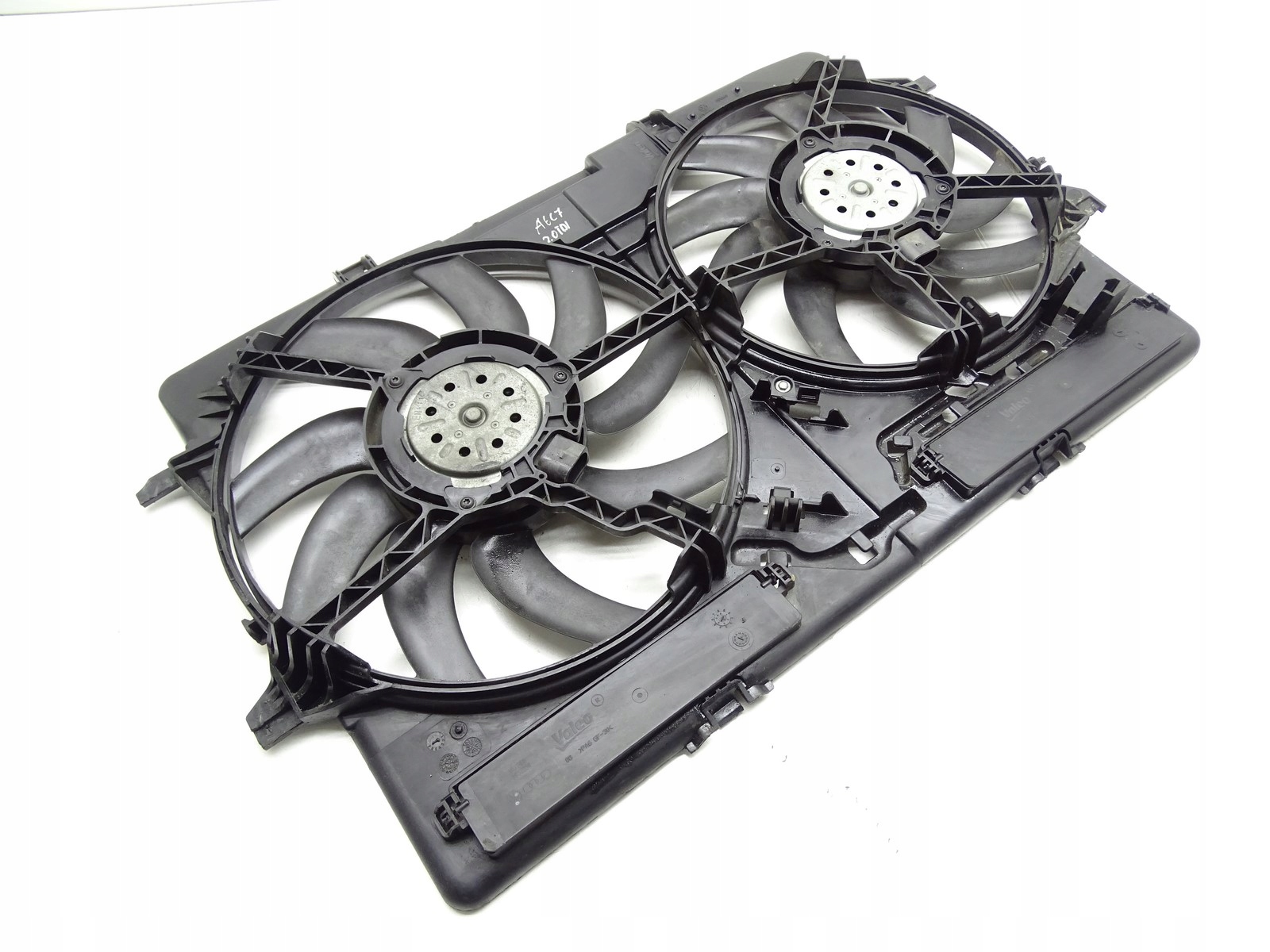 ventilátor chladiče KOMPLET AUDI A6 C7 2.0 TDI 8K0121003AB