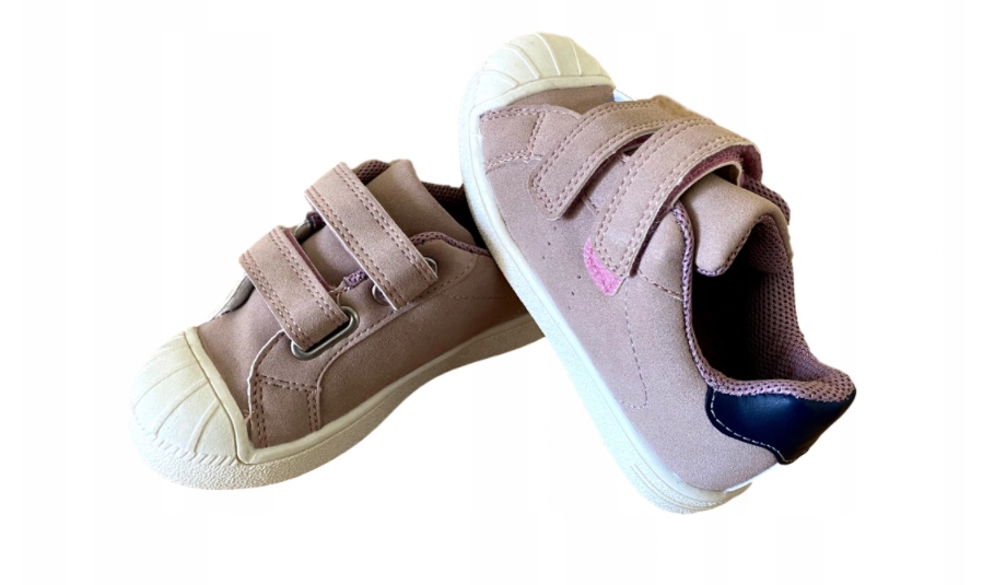 

153 Buty dziewczęce roz.27