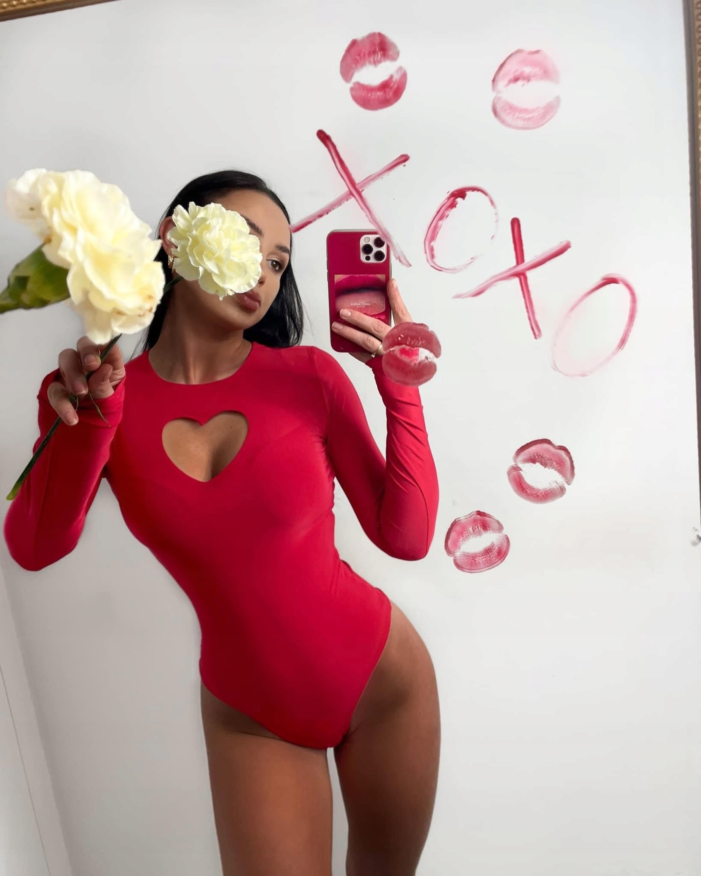 Základní Body Se Srdíčkem Na Dekoltu, Červené, M/L