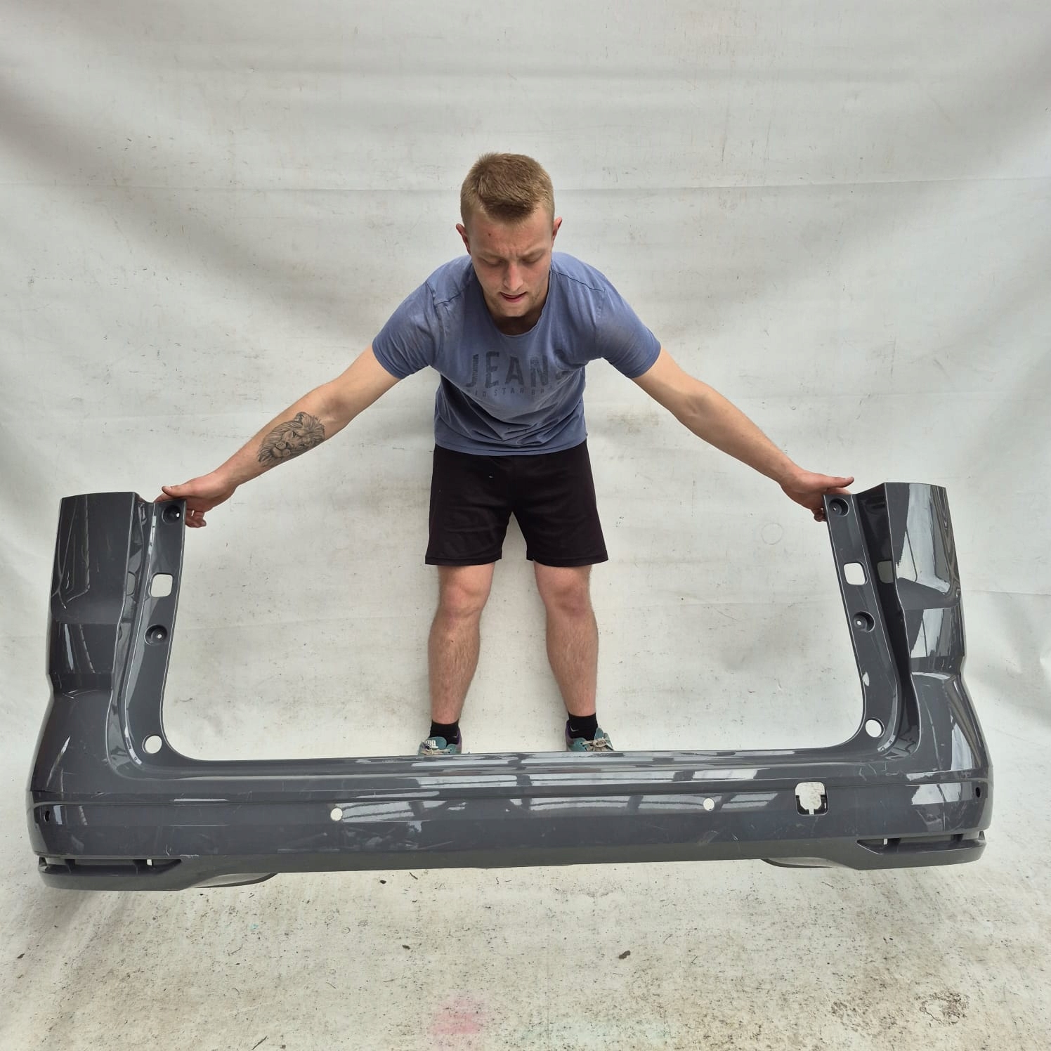 VW T7 7T0 MULTIVAN 21- bumper rear part rear PDC