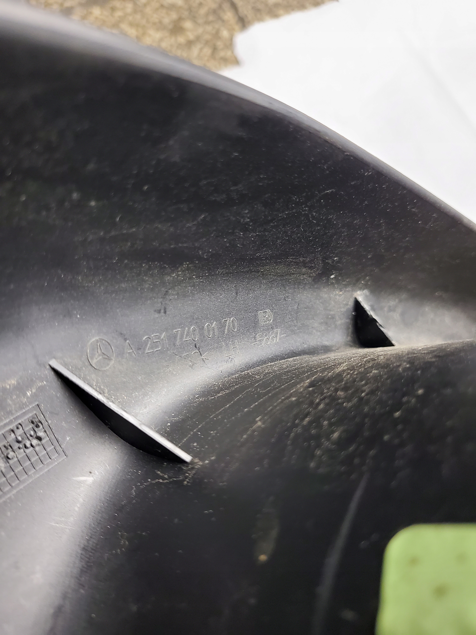 cover side bonnet boot left black side rear. MERCEDES R W251 OE