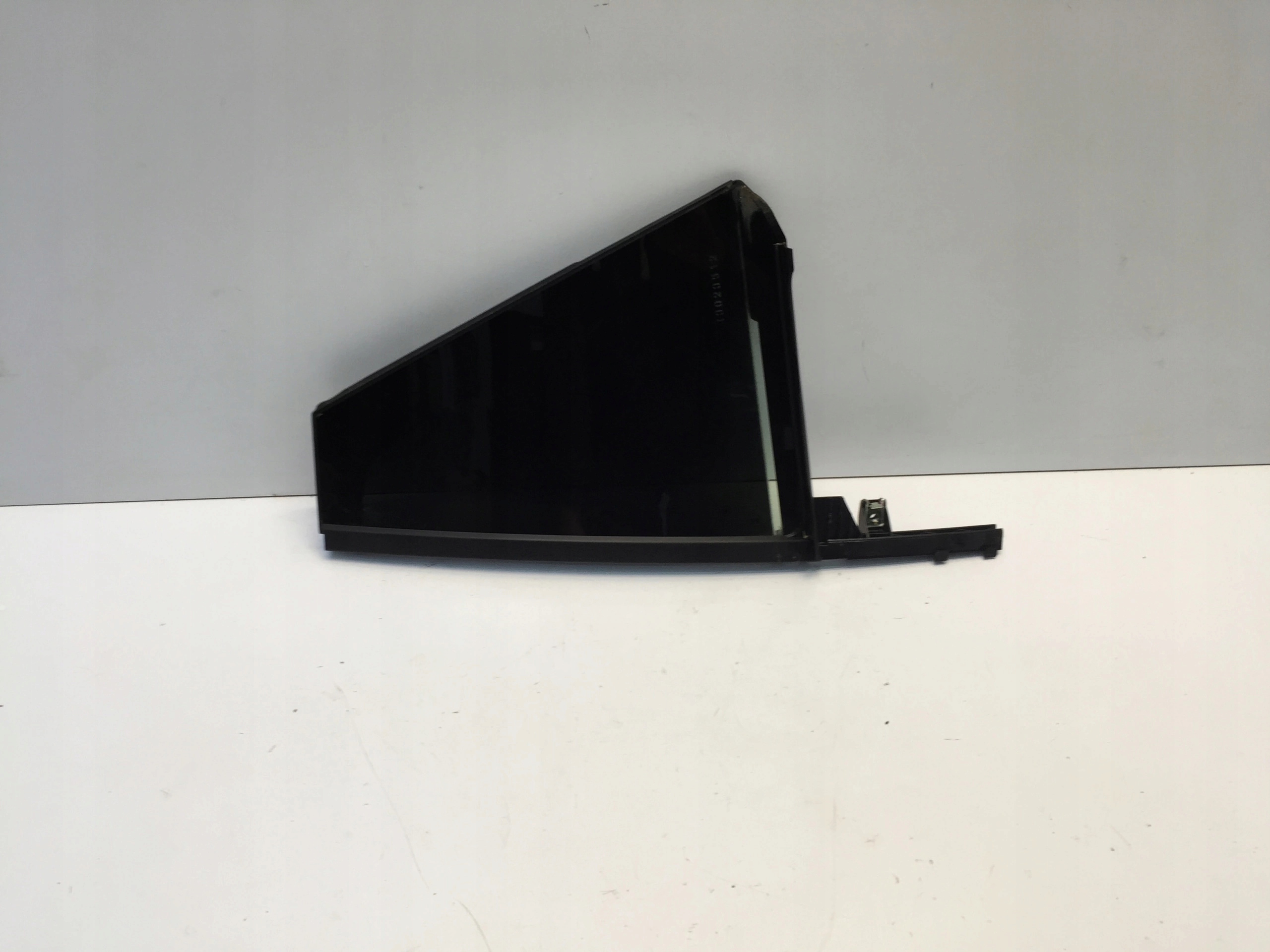 SKODA SCALA СТЕКЛО ДВЕРИ ЛЕВОЕ ЗАДНЕЕ МАЛОЕ 657845213