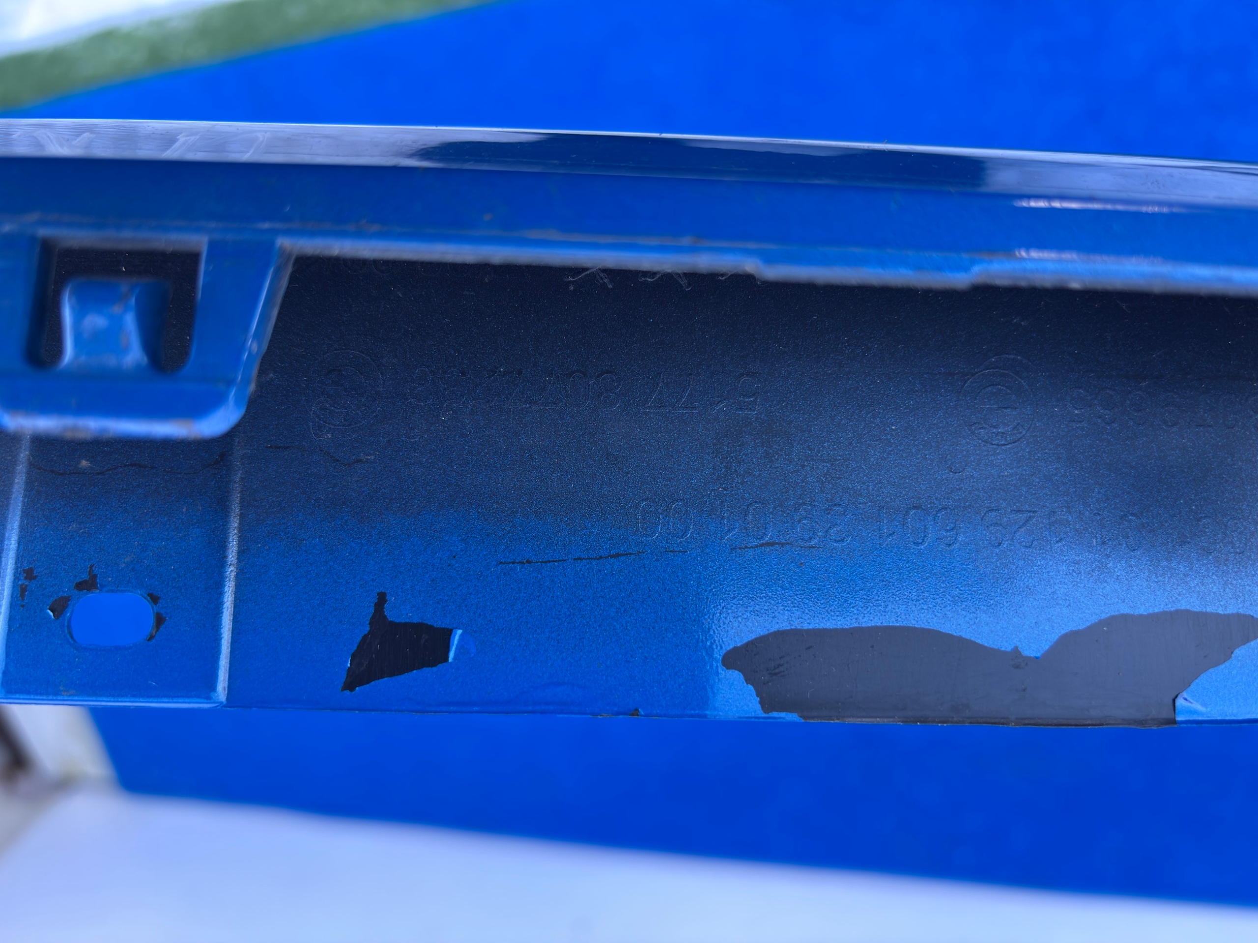 BMW F40 left moulding threshold cap m-packet 51778077233 UR7