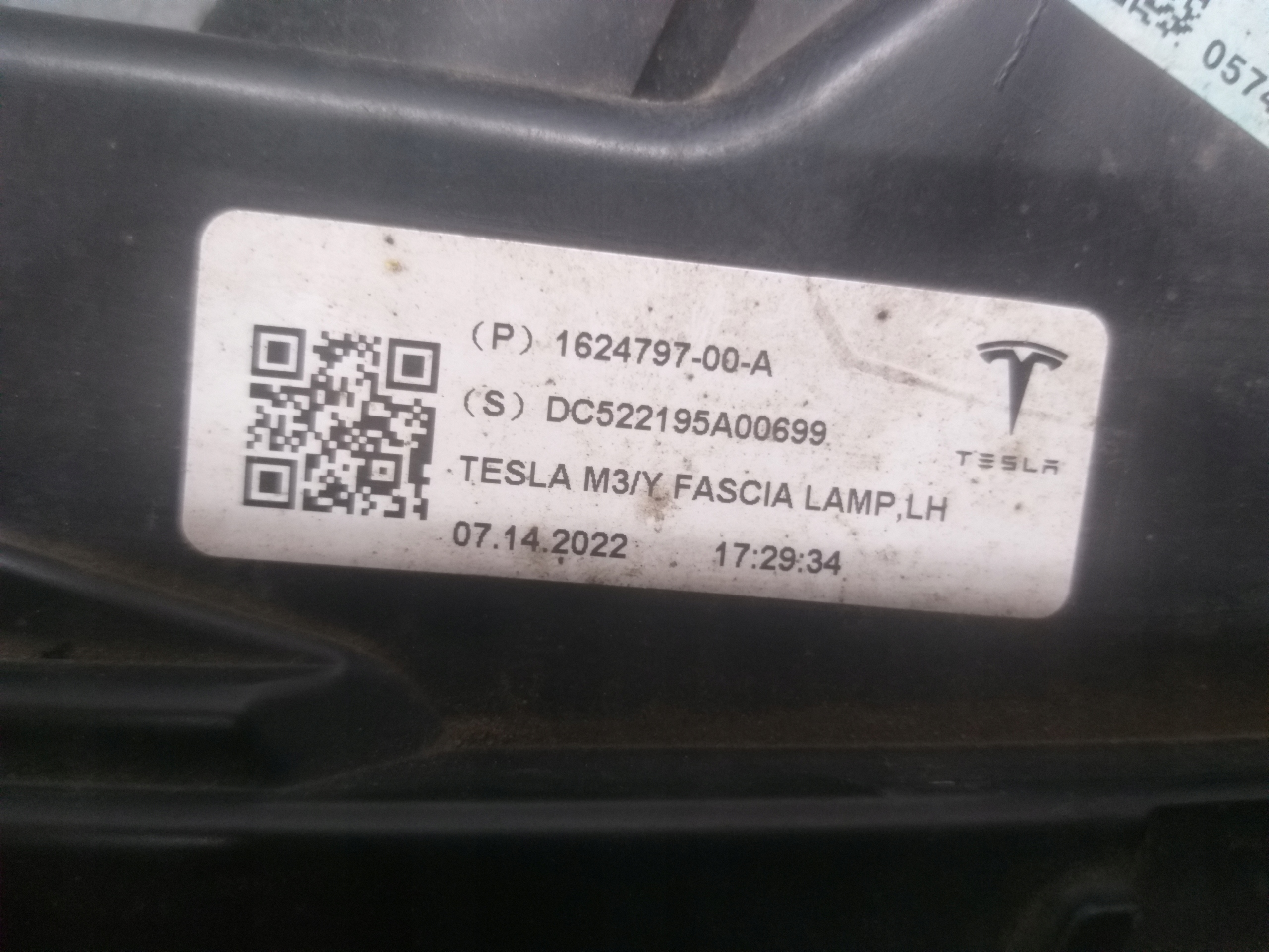 Nebelscheinwerfer links TESLA Y III 3 LED 1624797-00-A