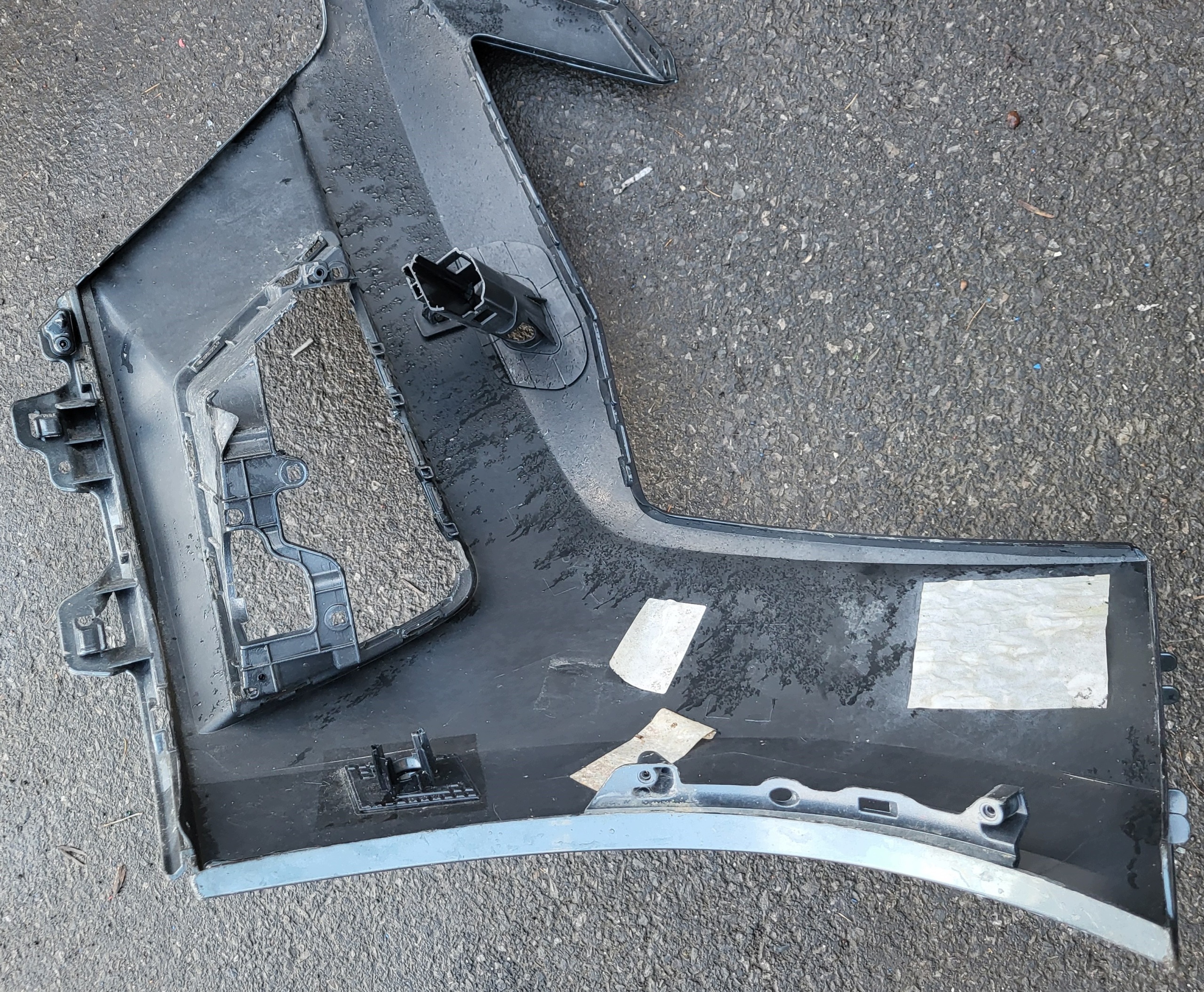 bumper front front SEAT ATECA RHODIUM GREY METALIZOWANY grey 575807221