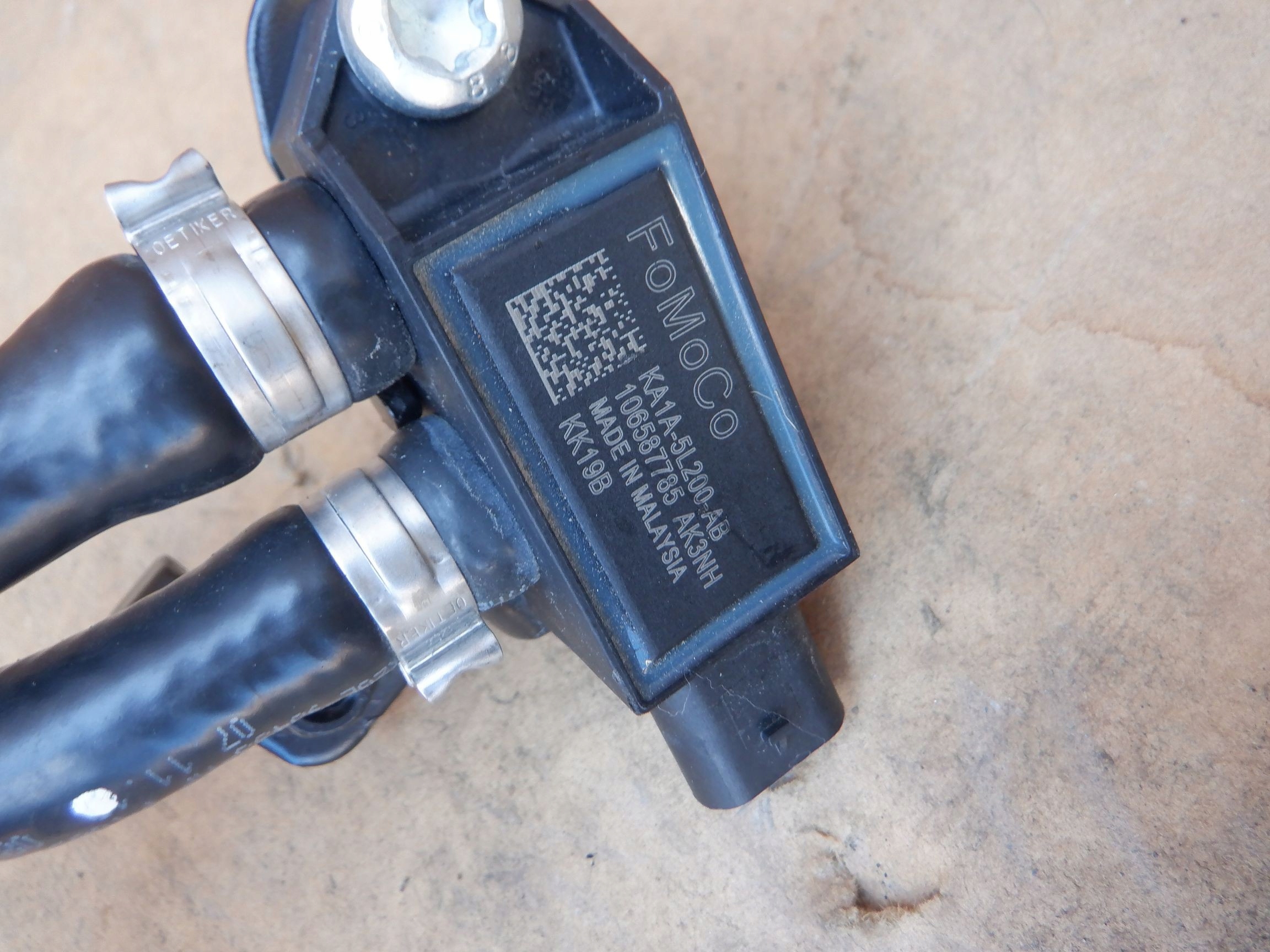 PRZEWOD RURA EGR FORD ESCAPE MK4 USA 2 0 ECOBO Part manufacturer Ford original OE
