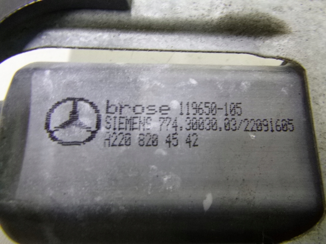 MÉCANISME VITRE AVANT DROITE MERCEDES W203 COUPE