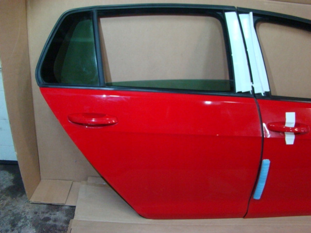 DRZWI PRAWY TYŁ VW GOLF VII LY3D LIFT 2018R 5G4833056