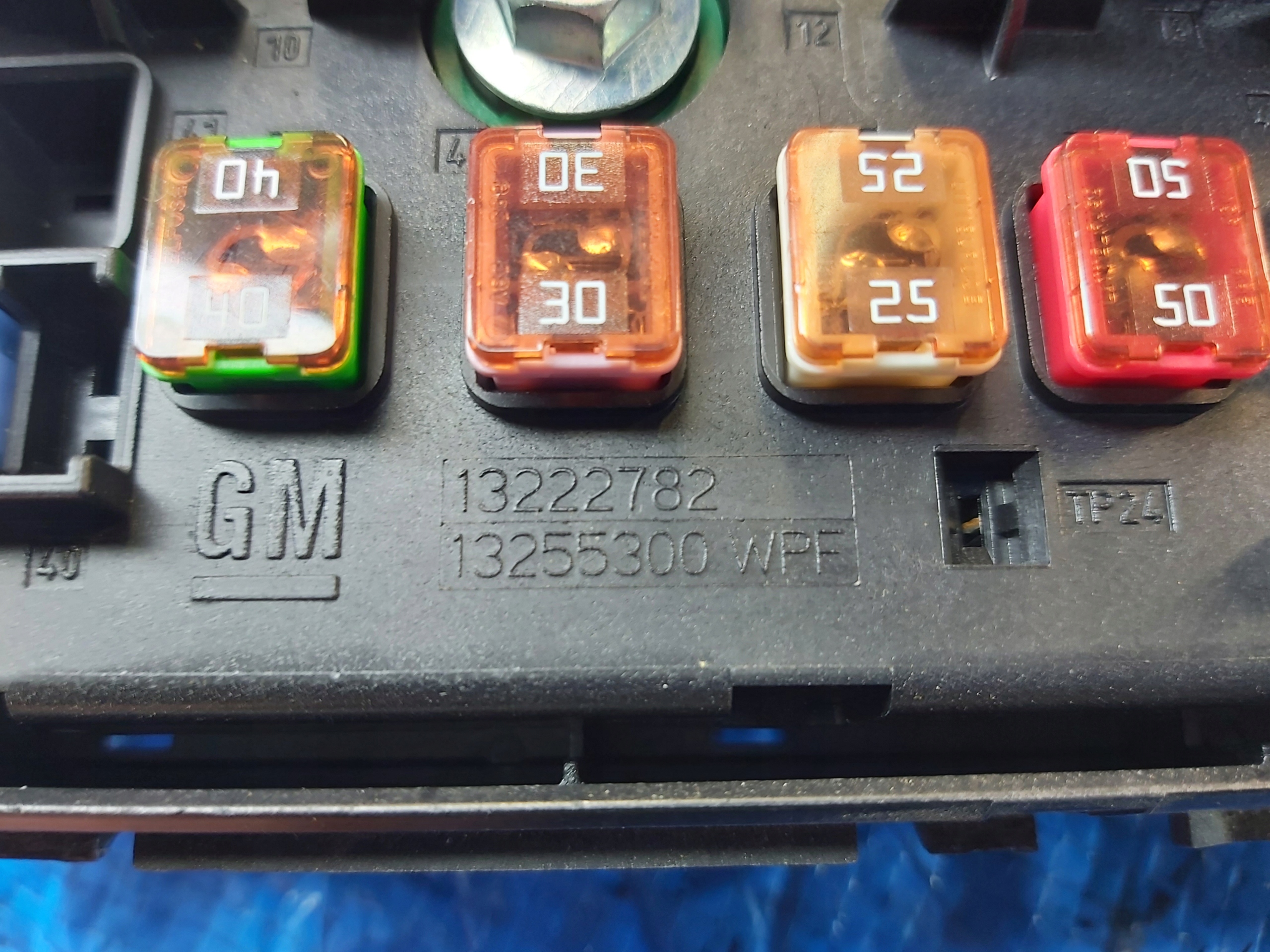 OPEL-CZĘŚCI Insignia A Moduł skrzynka BSI 13485544 Wersja Europejska