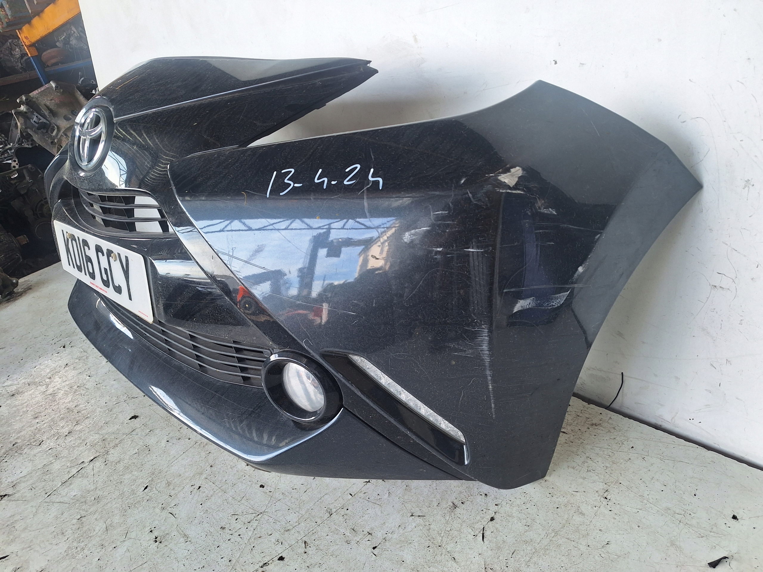 TOYOTA AYGO II 14-18 Paraurti + LED