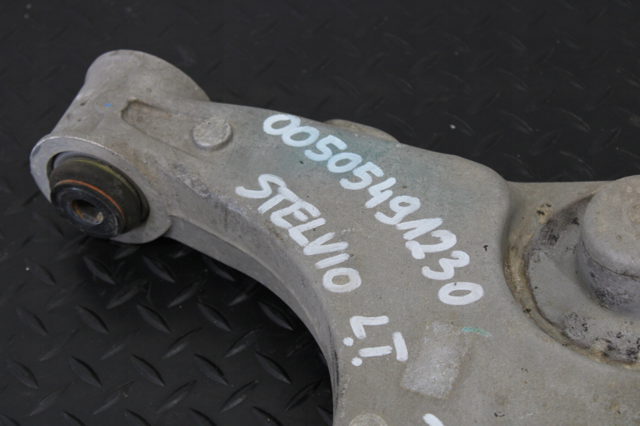Querlenker links heck ALFA ROMEO STELVIO 00505491230