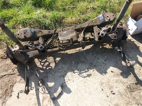 OŚ TYLNA BELKA ZAWIESZENIE TYLNE FORD C-MAX I MK1 HB