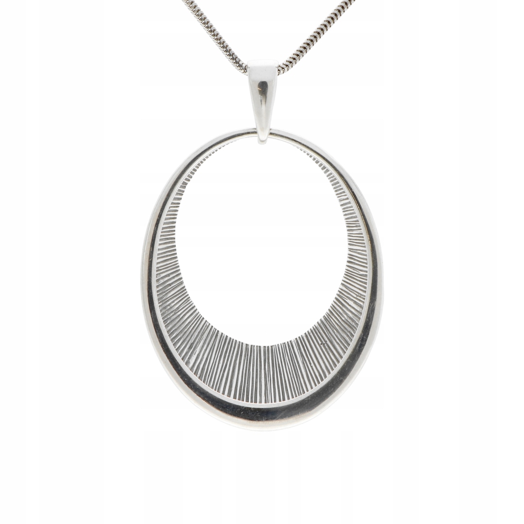 Efektní přívěsek oválná, stříbro oxidované