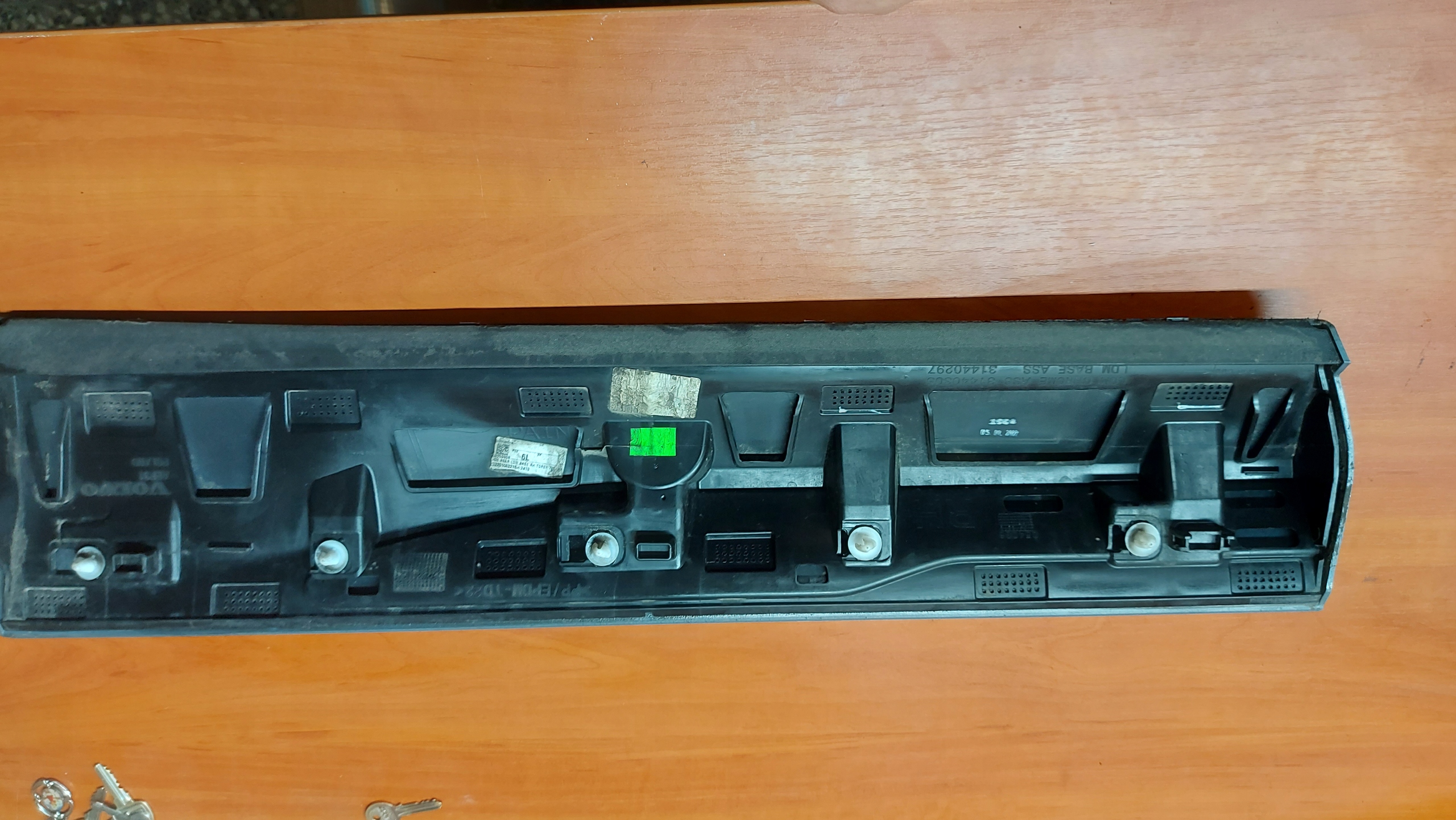 moulding door right rear part VOLVO XC60 II 17