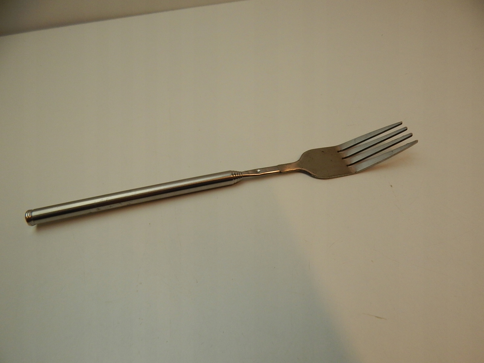 Wifehelper Widelec teleskopowy Wysuwany z długim uchwytem EAN (GTIN) 614405569583