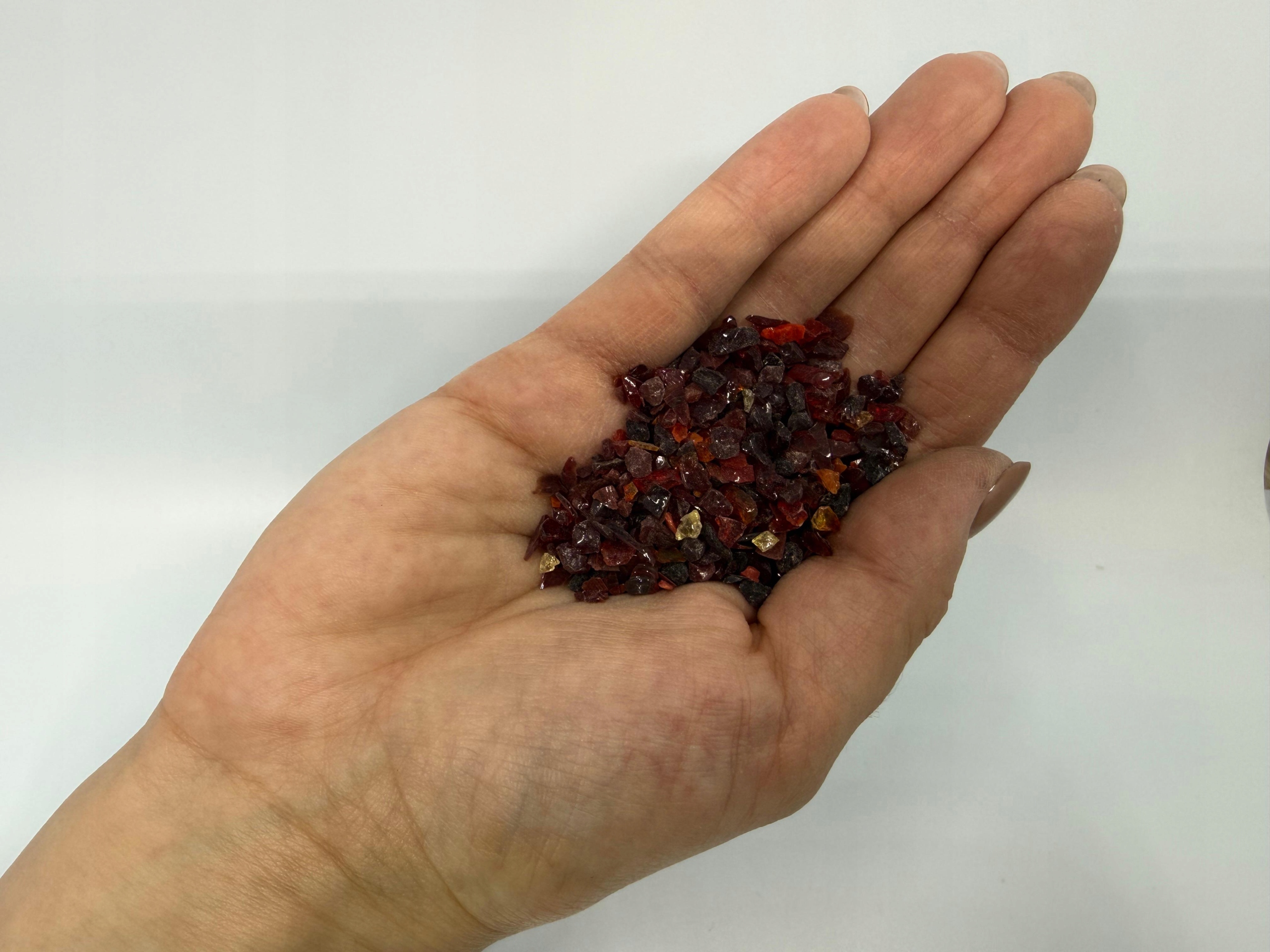 Dekoratívna sklenená krupica Garden Grit mix farieb (86) 10 kg