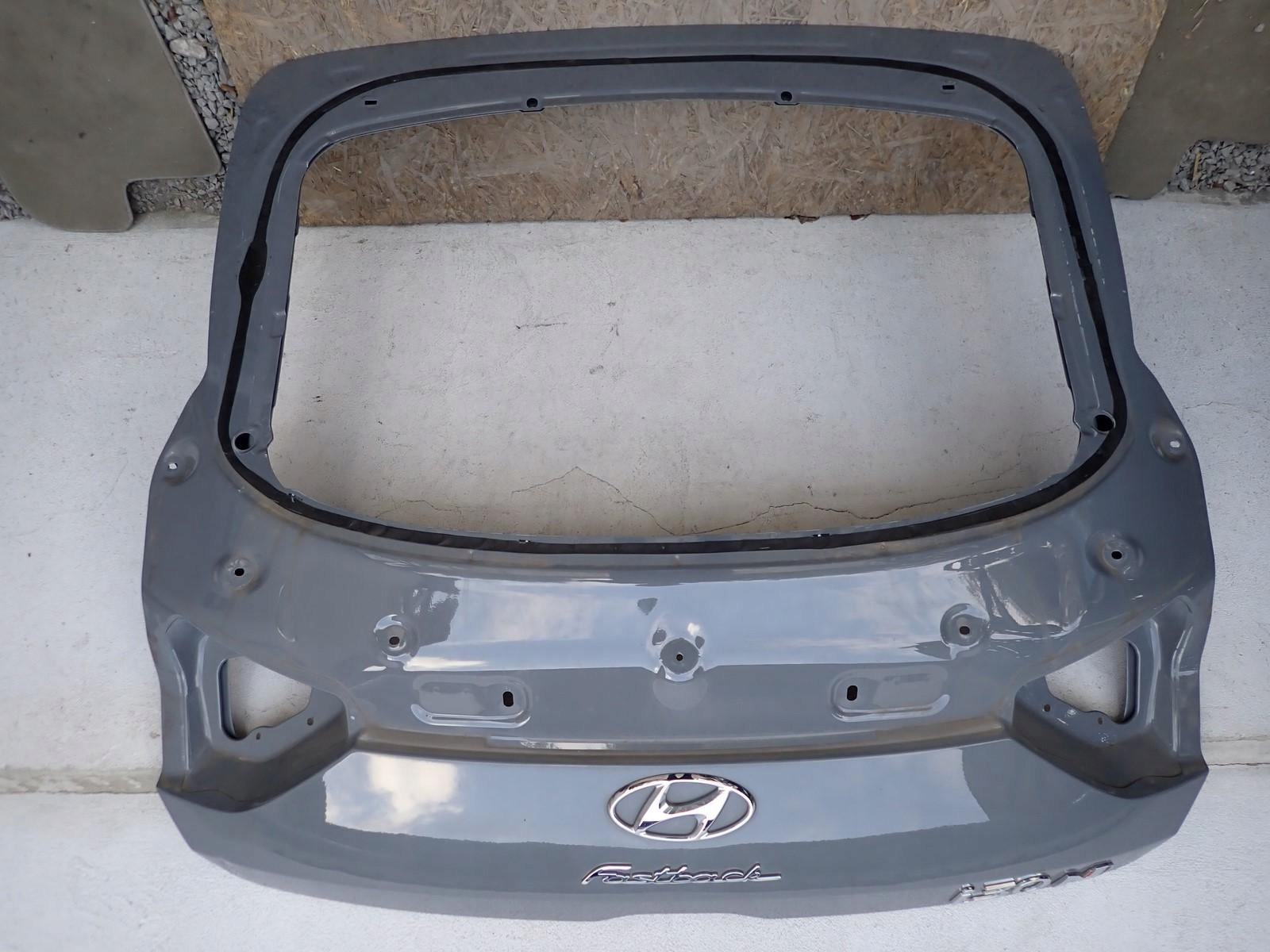 boot door cover boot HYUNDAI I30 III PDE FASTBACK 2017- 73700G4700