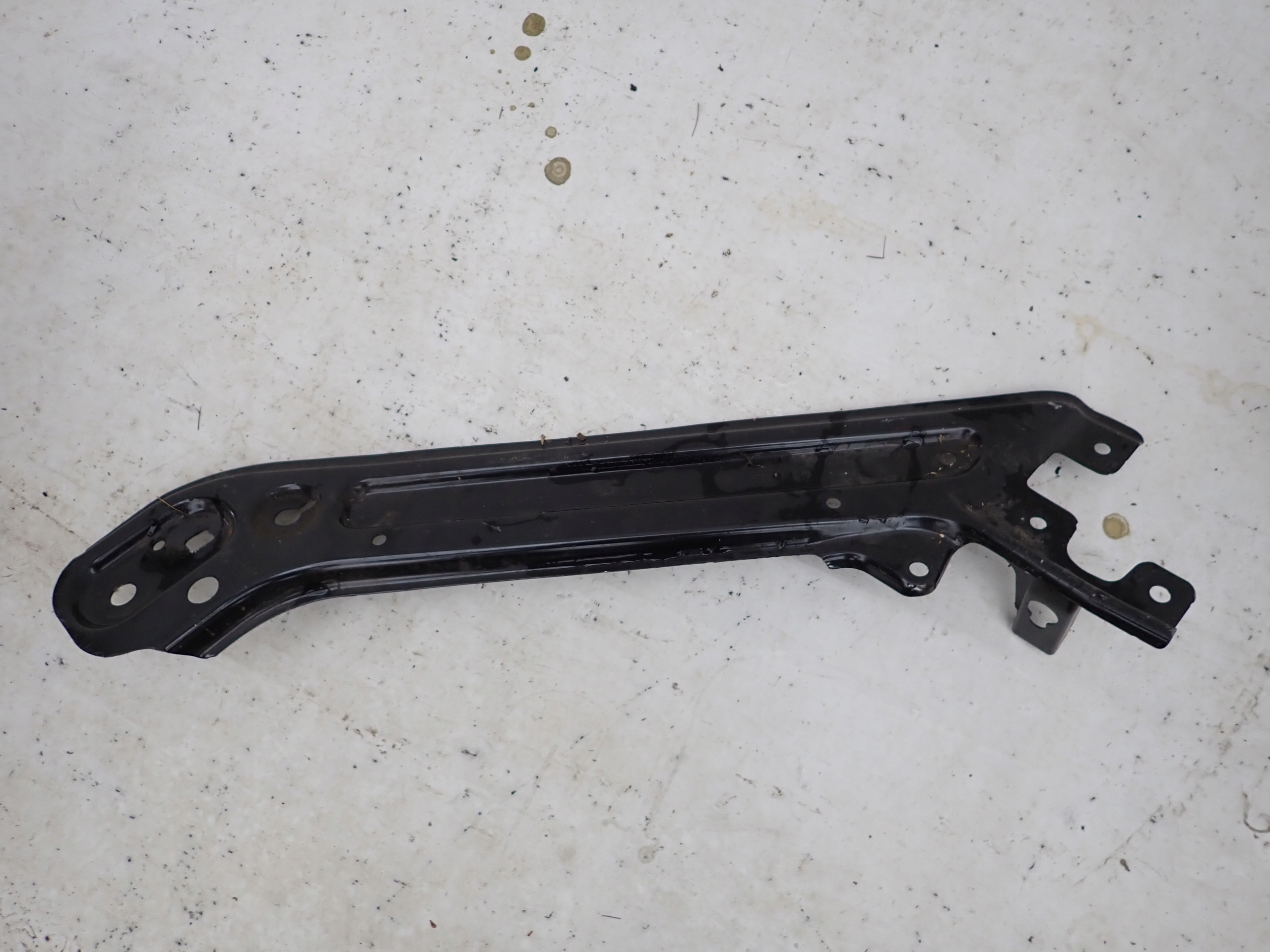 SKODA OCTAVIA IV 19- console supports left front front 5E3806929