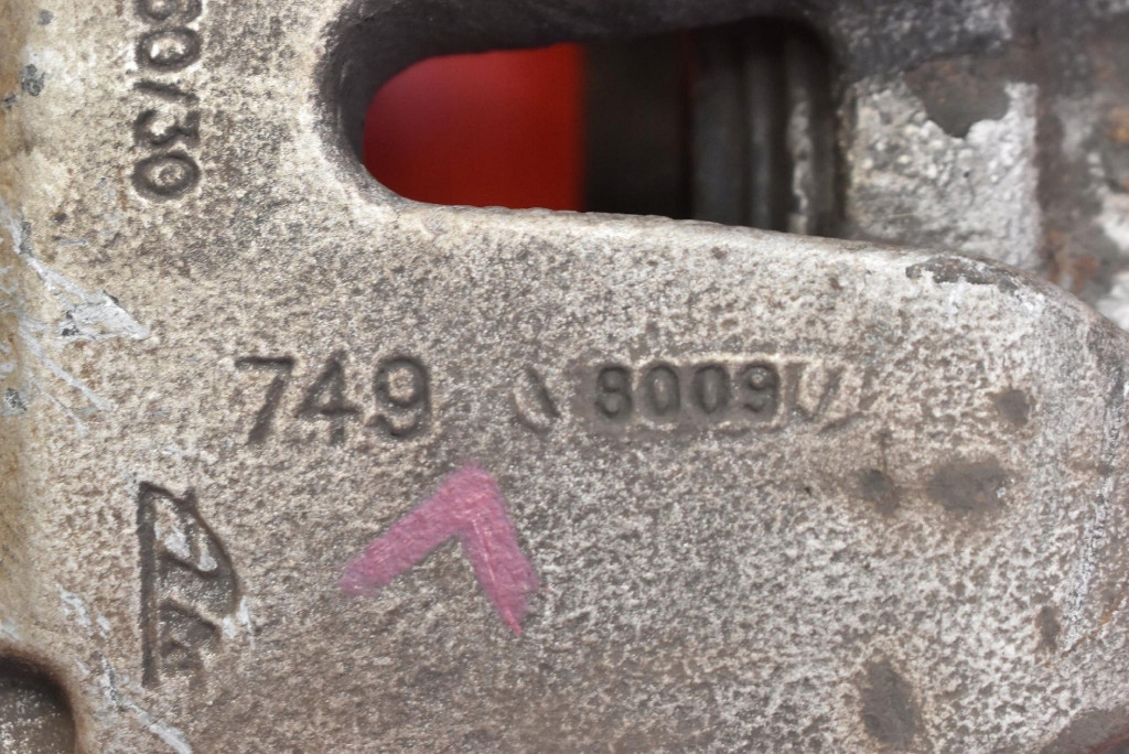 caliper brake left front BMW X5 E70 3.0 D 235 KM xDRIVE 06-10