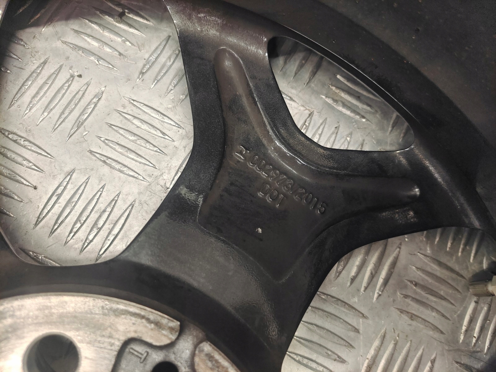 BMW F48 F39 discs 18 6856070