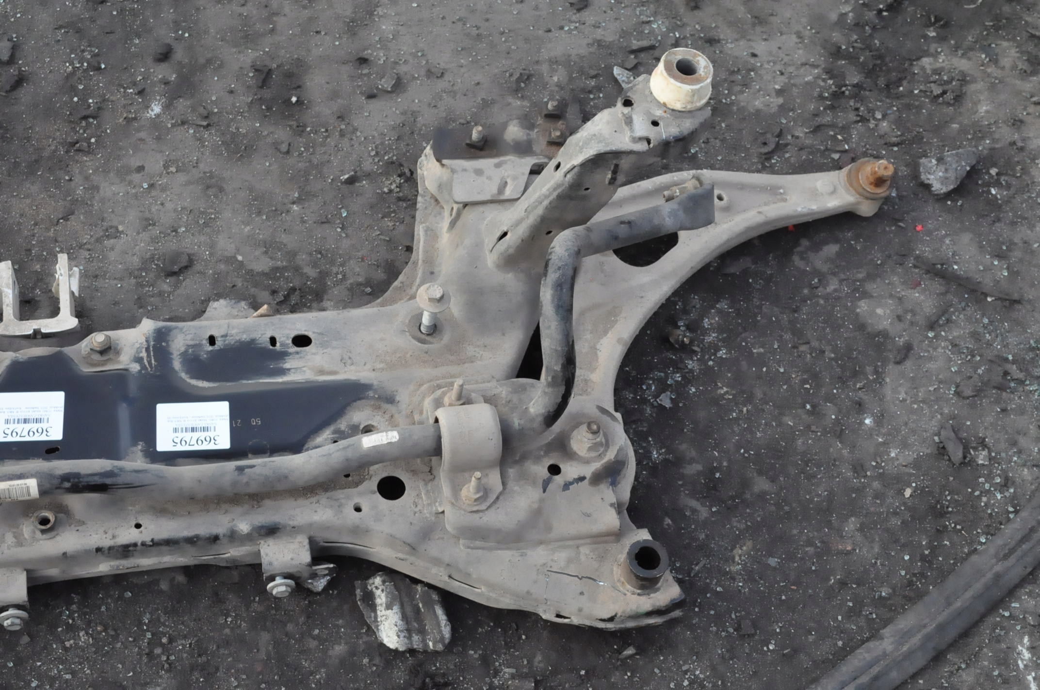 FORD KUGA MK3 2.5 HYBRYDA SANKI ZAWIESZENIA WÓZEK PRZÓD Typ samochodu Samochody osobowe