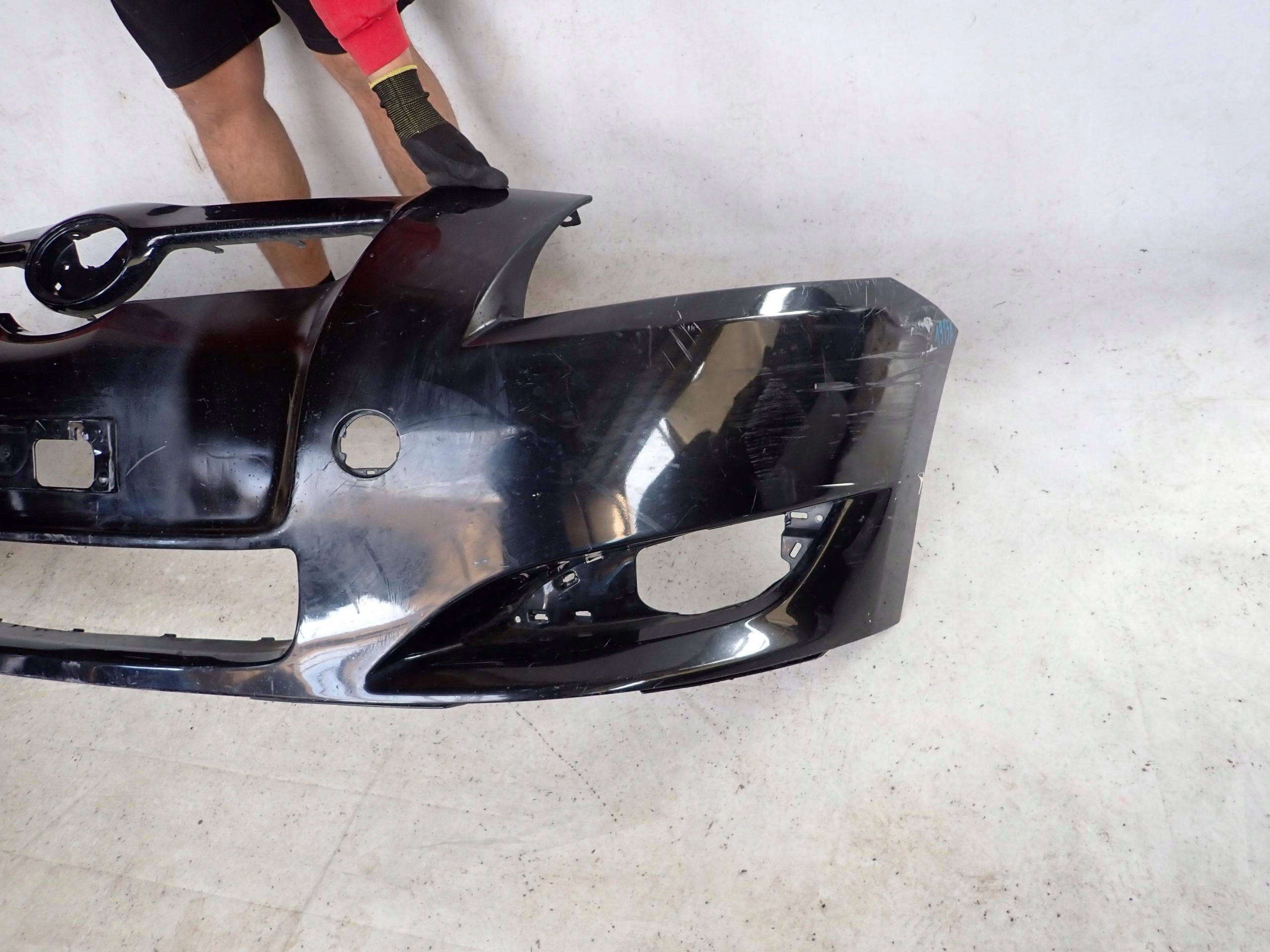 TOYOTA AURIS and 1 06-09 bumper front front