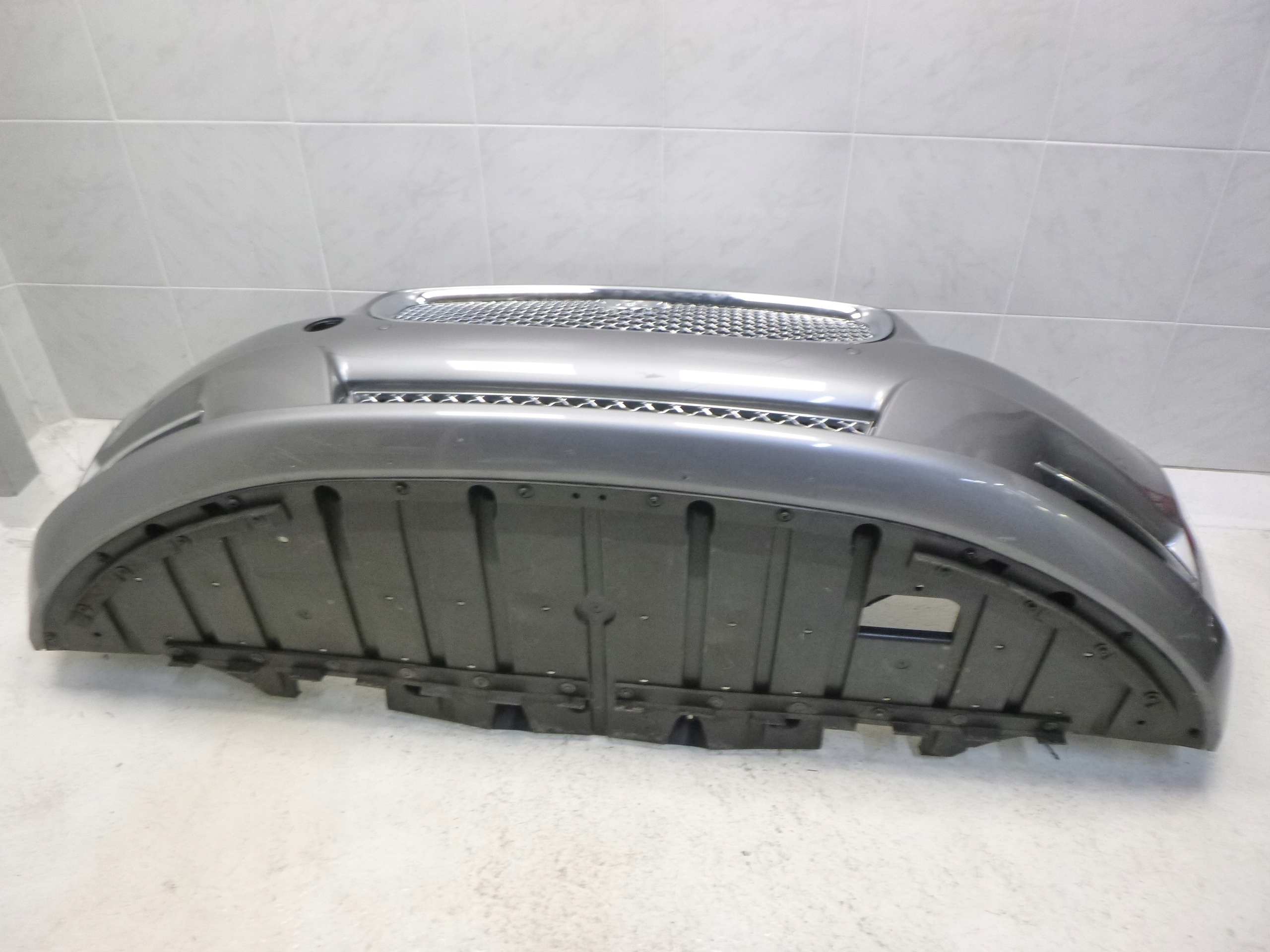 JAGUAR XJ X351 front bumper front 4 PDC