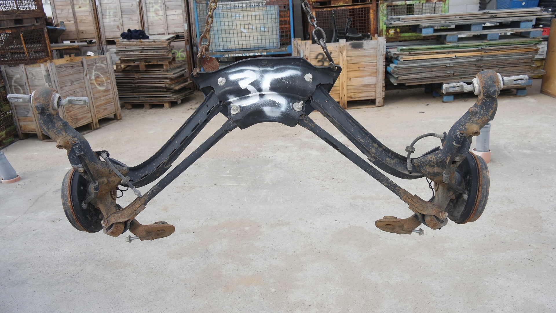 BELKA ZAWIESZENIE TYLNE FIAT DOBLO II 2015R ABS