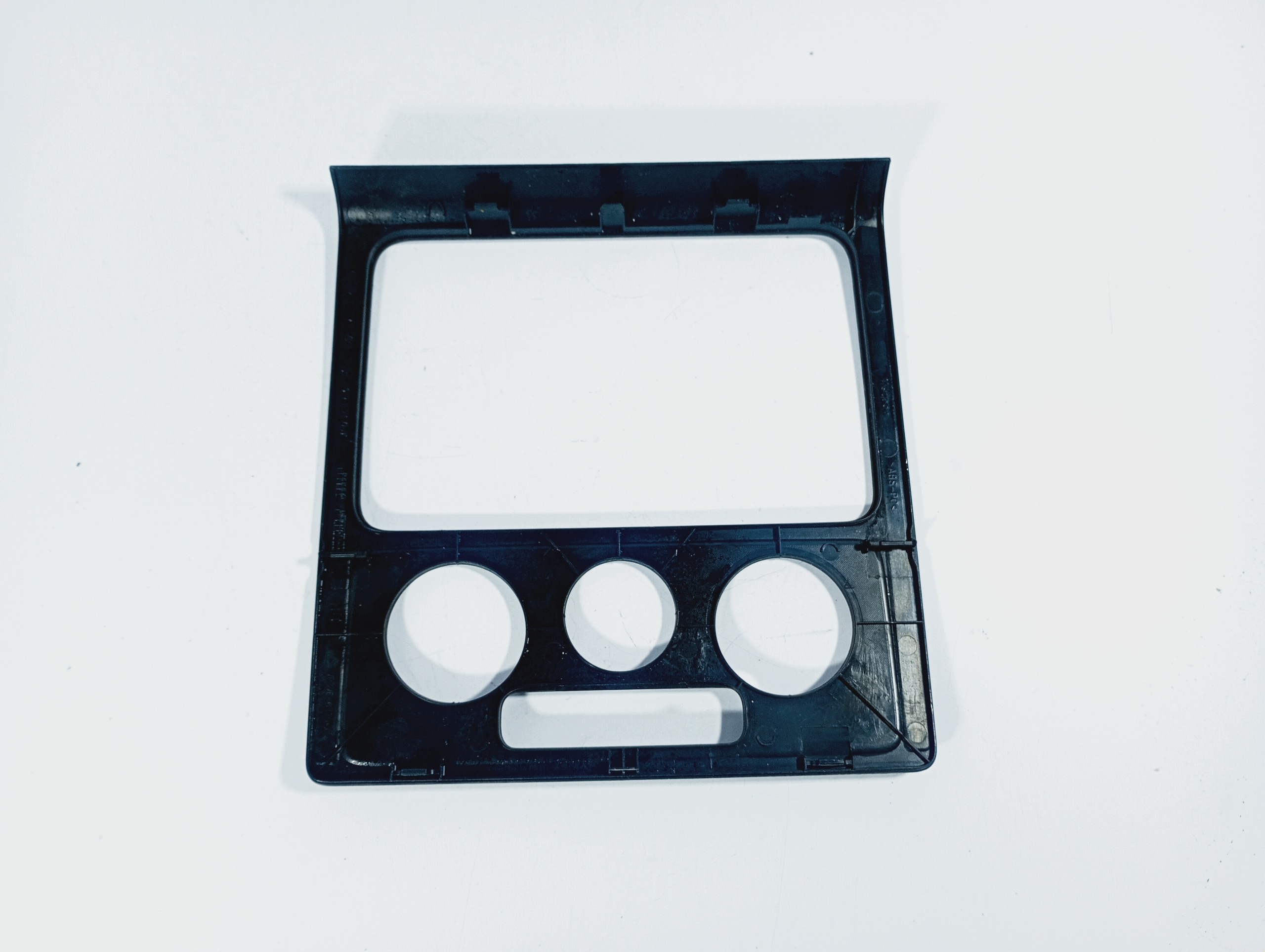 couverture châssis radio OE 2K0858061 VW CADDY 3 III 04-10