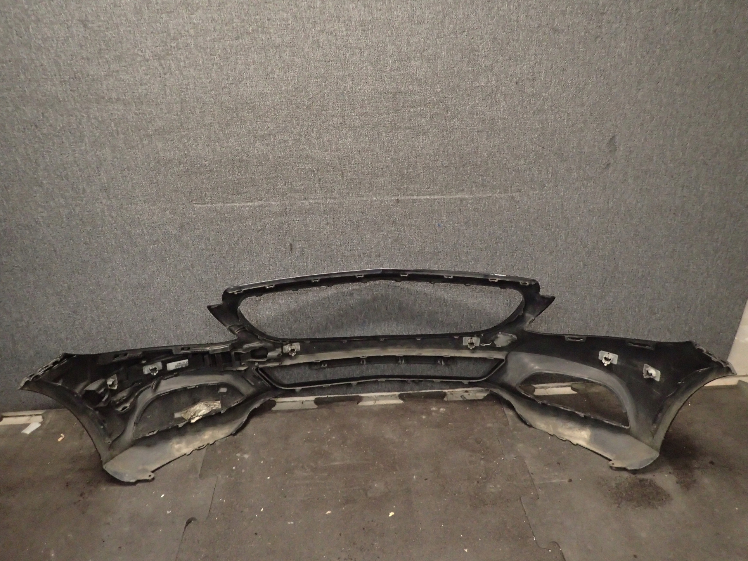 BUMPER FRONT MERCEDES C KLASA W205 A2058850125