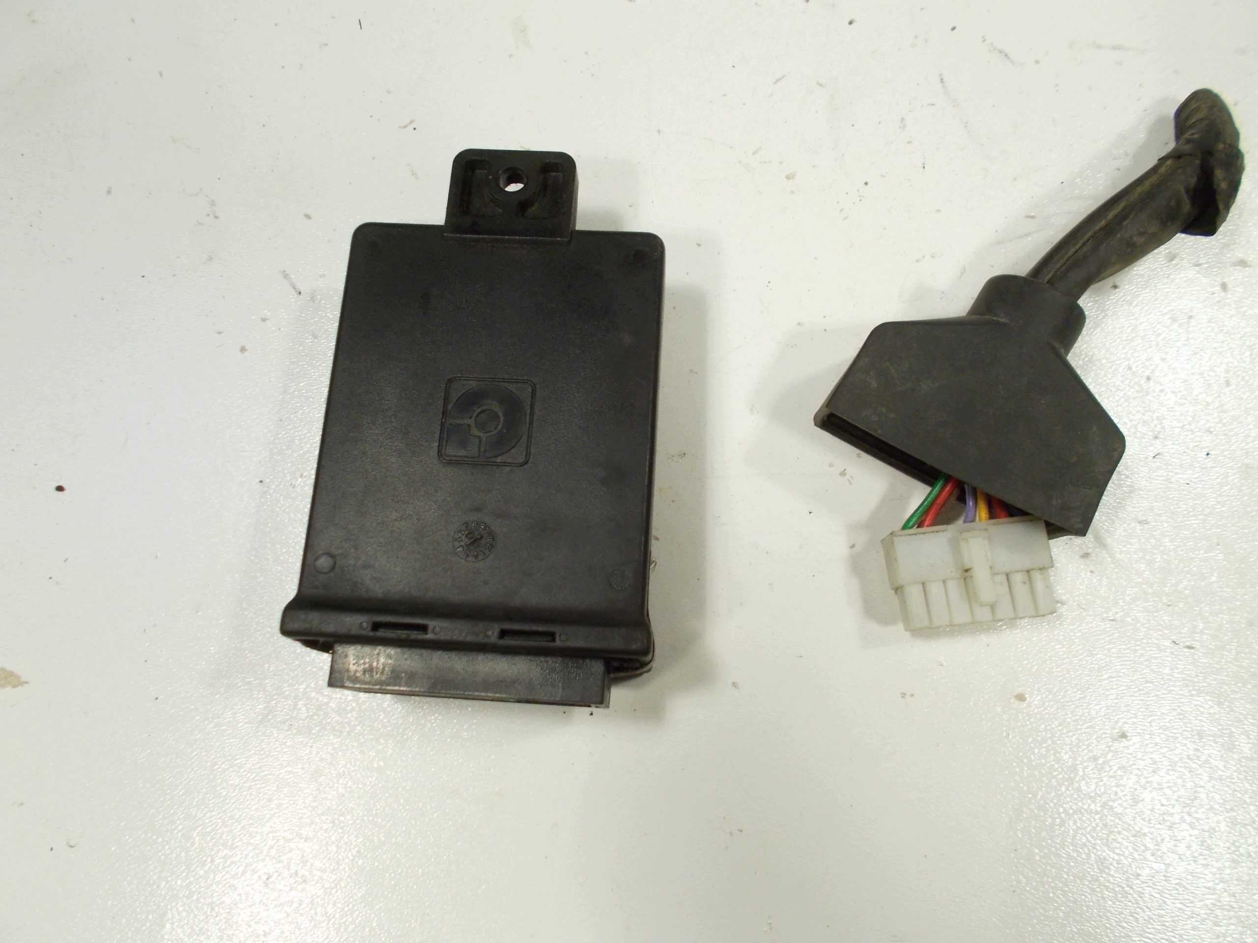 control unit module computer LPG gas LOVATO 438046 LOV ECO KOSTKA WTYKA