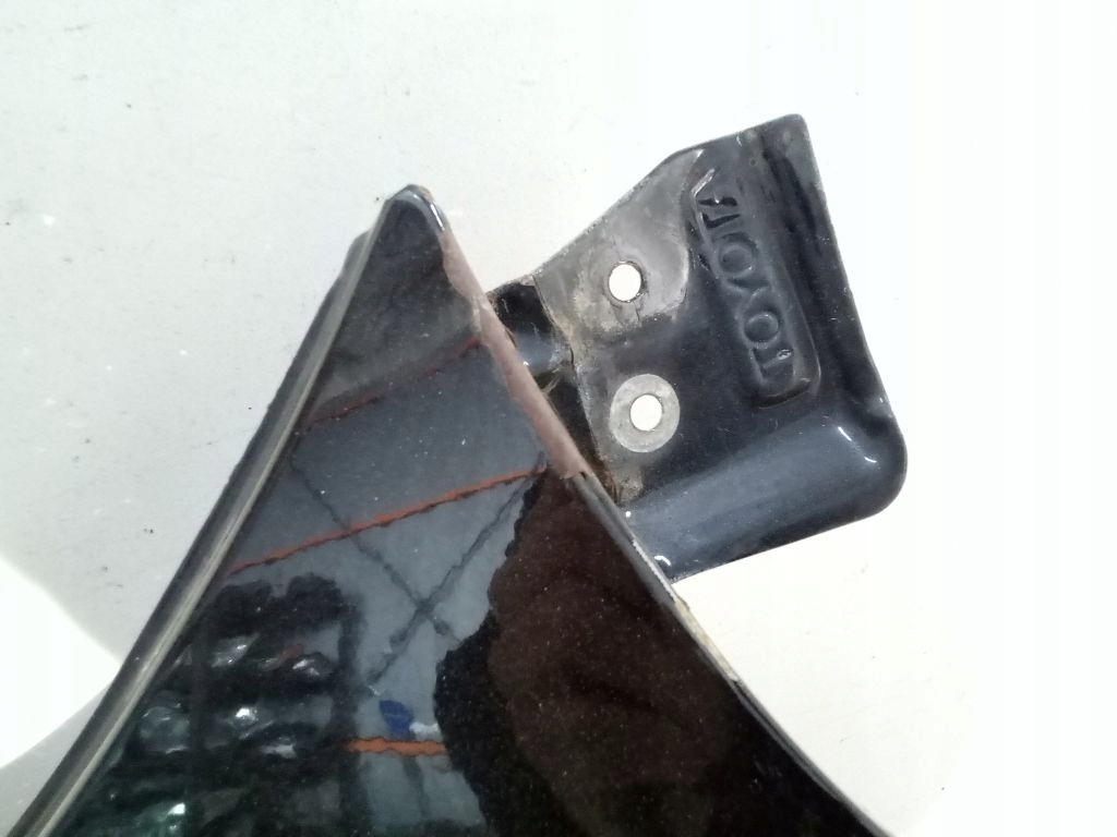 Toyota Yaris e parafango Destra 209