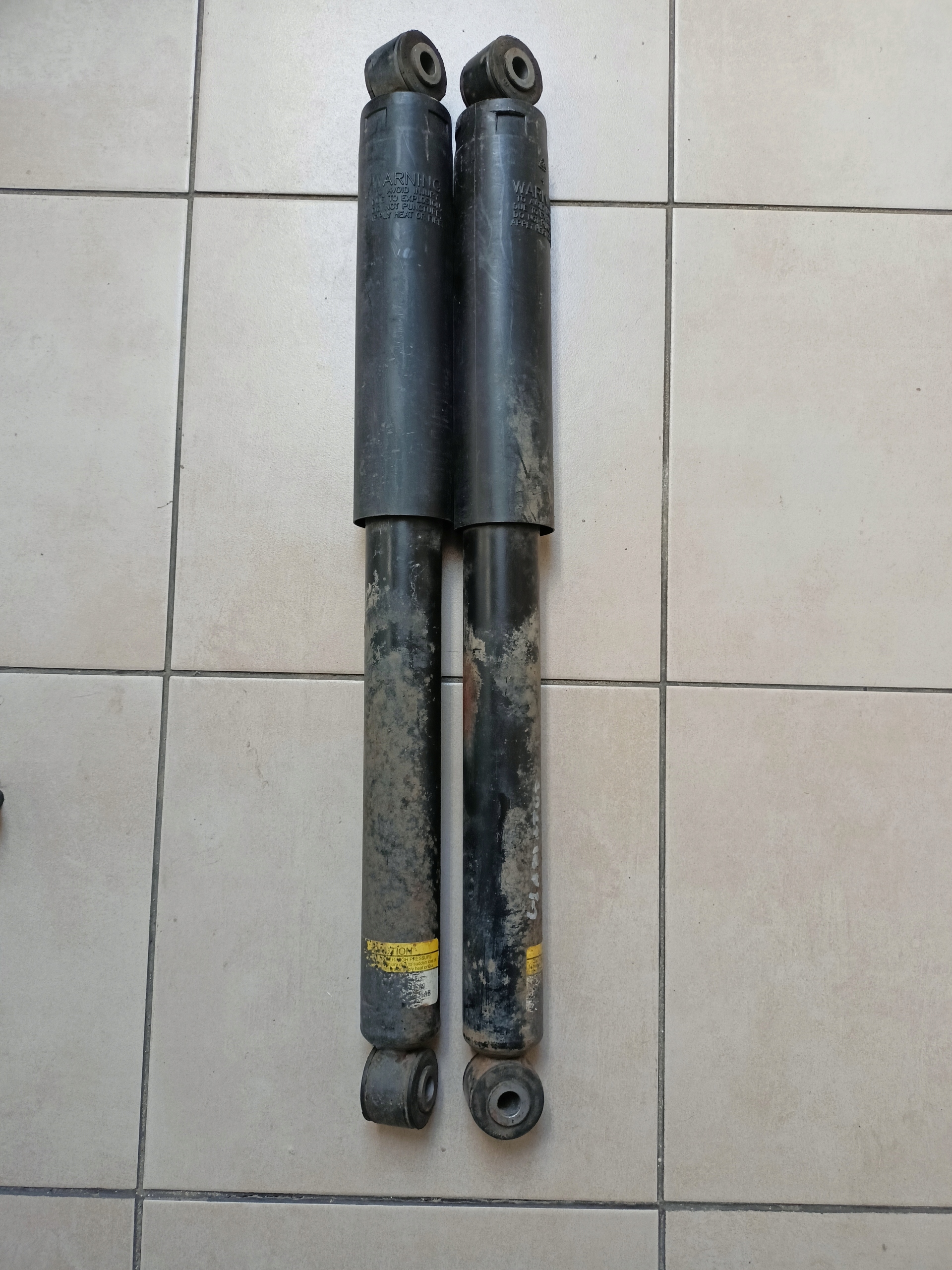 AMORTYZATOR AMORTYZATORY TYLNY TYŁ JEEP GLADIATOR JT 68509235AB