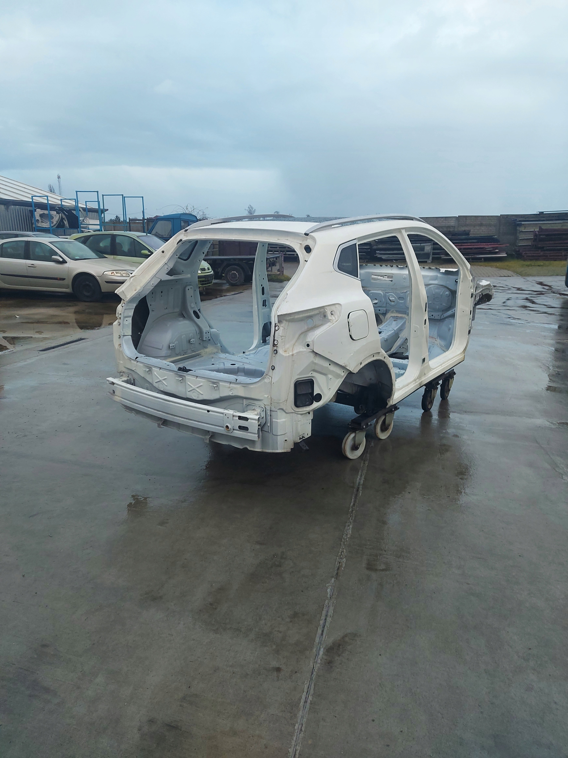 KAROSERIA DACH PANORAMA ĆWIARTKA QASHQAI J11 2019